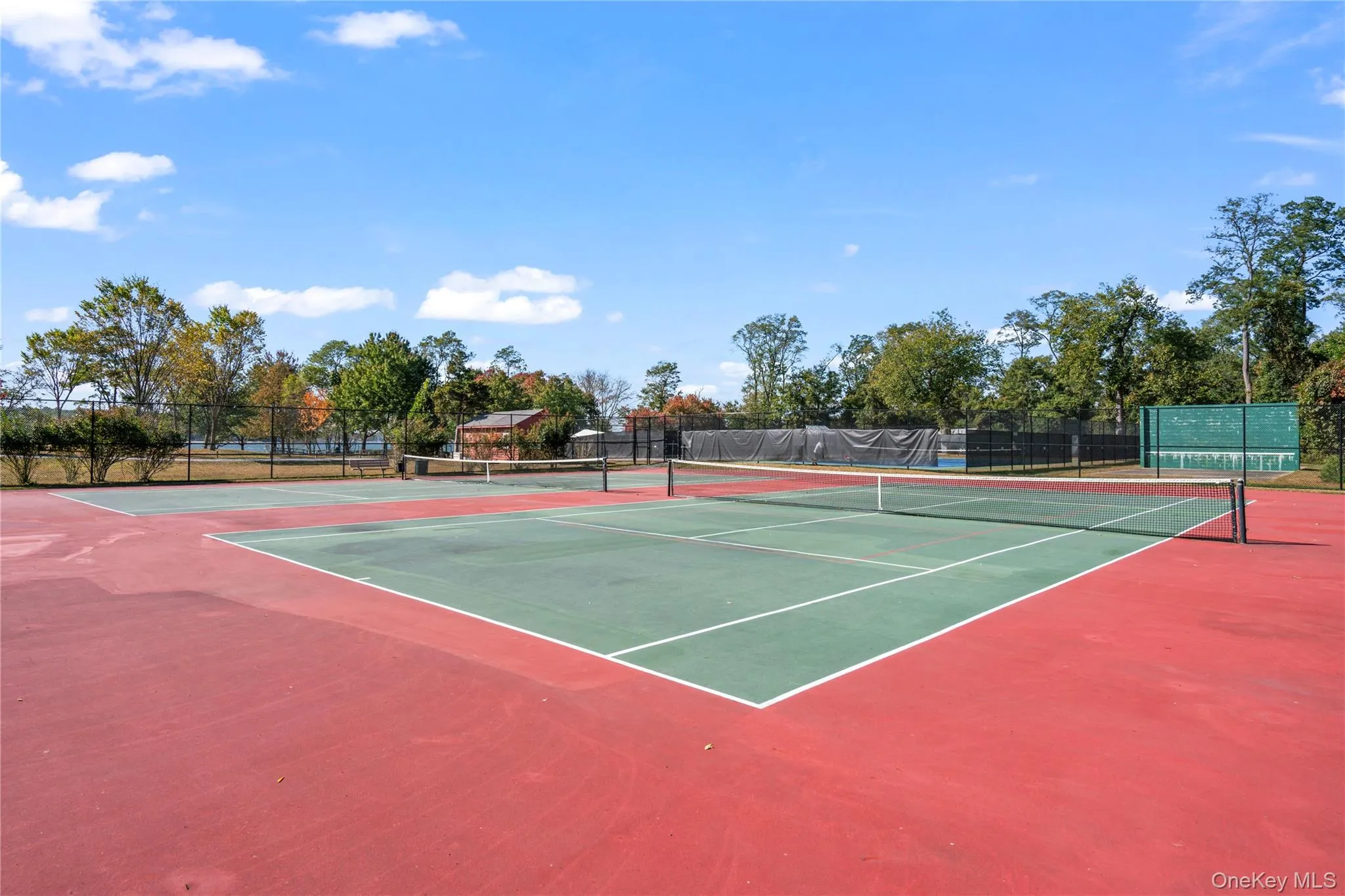 Lloyd Harbor Beach tennis court Lloyd Harbor Beach tennis court