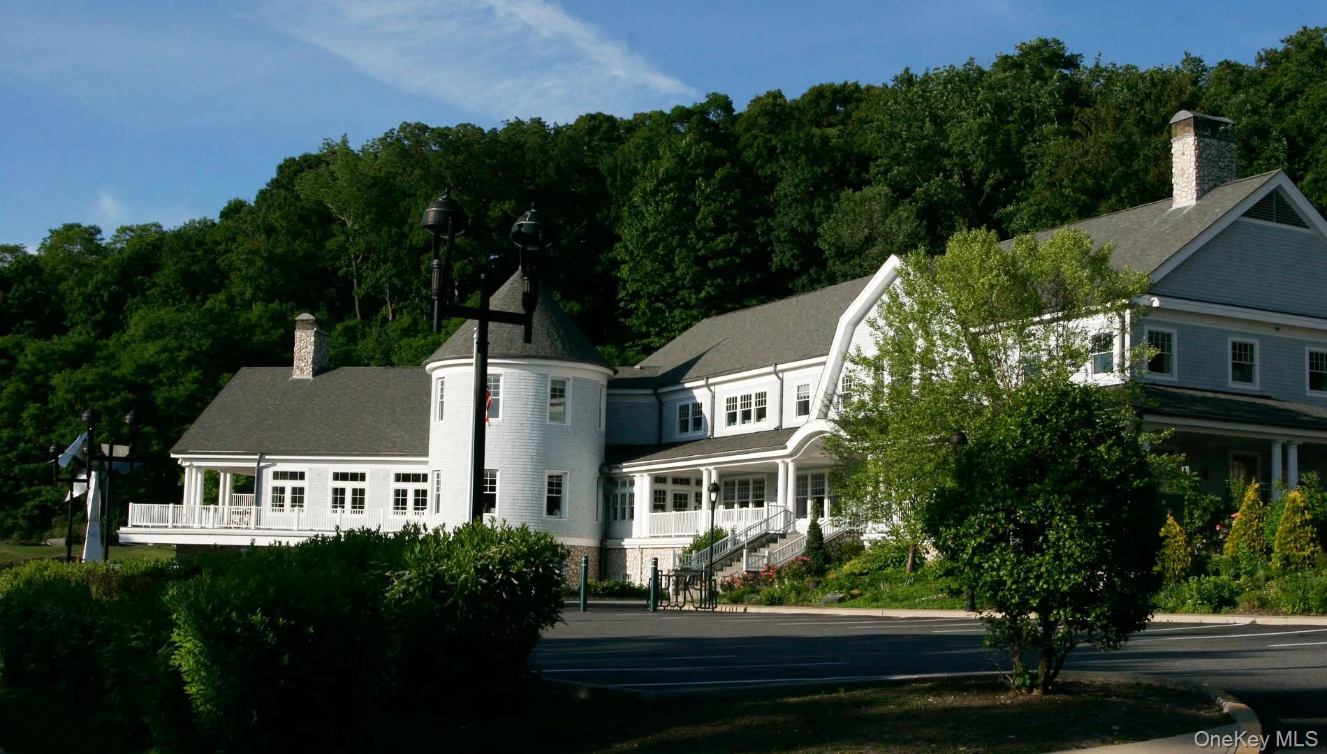 Cold Spring Harbor Library Cold Spring Harbor Library
