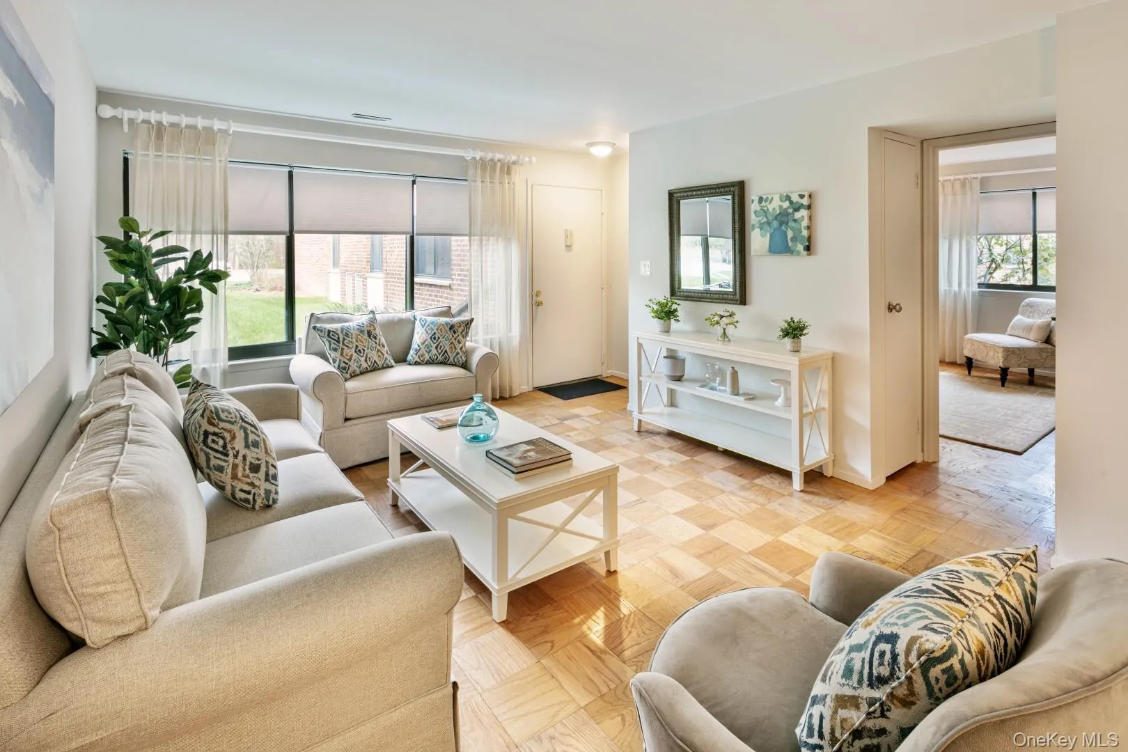 44 Route 25 A, Smithtown, NY, 1 Bedroom Bedrooms, 4 Rooms Rooms,1 BathroomBathrooms,Residential Lease,For Rent,Route 25 A,0,1015481 44 Route 25 A, Smithtown, NY, 1 Bedroom Bedrooms, 4 Rooms Rooms,1 BathroomBathrooms,Residential Lease,For Rent,Route 25 A,0,1015481