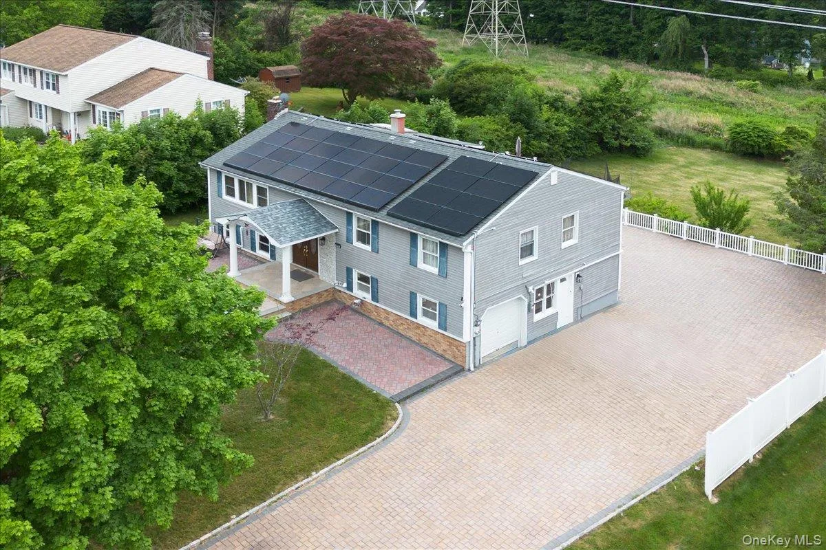 3346 Nutly Circle, Yorktown, NY, 4 Bedrooms Bedrooms, 8 Rooms Rooms,3 BathroomsBathrooms,Residential,For Rent,Nutly,0,1015482 3346 Nutly Circle, Yorktown, NY, 4 Bedrooms Bedrooms, 8 Rooms Rooms,3 BathroomsBathrooms,Residential,For Rent,Nutly,0,1015482