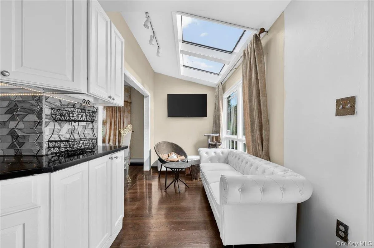 3346 Nutly Circle, Yorktown, NY, 4 Bedrooms Bedrooms, 8 Rooms Rooms,3 BathroomsBathrooms,Residential,For Rent,Nutly,0,1015482 3346 Nutly Circle, Yorktown, NY, 4 Bedrooms Bedrooms, 8 Rooms Rooms,3 BathroomsBathrooms,Residential,For Rent,Nutly,0,1015482