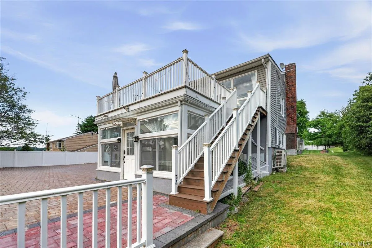 3346 Nutly Circle, Yorktown, NY, 4 Bedrooms Bedrooms, 8 Rooms Rooms,3 BathroomsBathrooms,Residential,For Rent,Nutly,0,1015482 3346 Nutly Circle, Yorktown, NY, 4 Bedrooms Bedrooms, 8 Rooms Rooms,3 BathroomsBathrooms,Residential,For Rent,Nutly,0,1015482