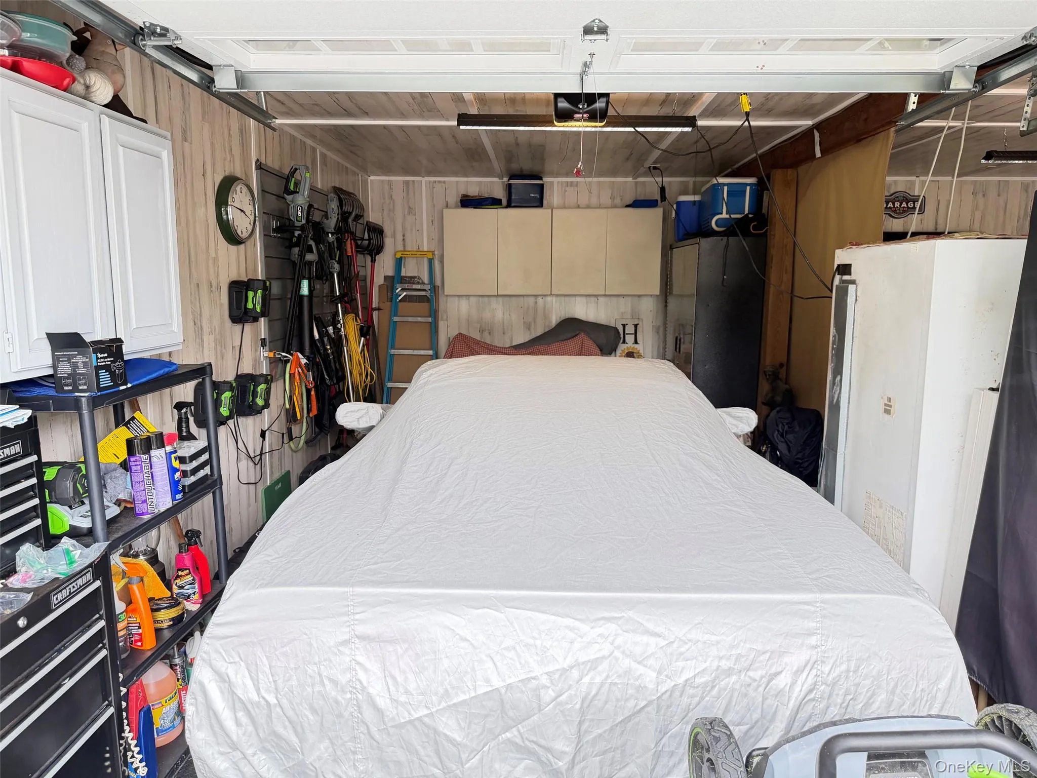 Garage Garage