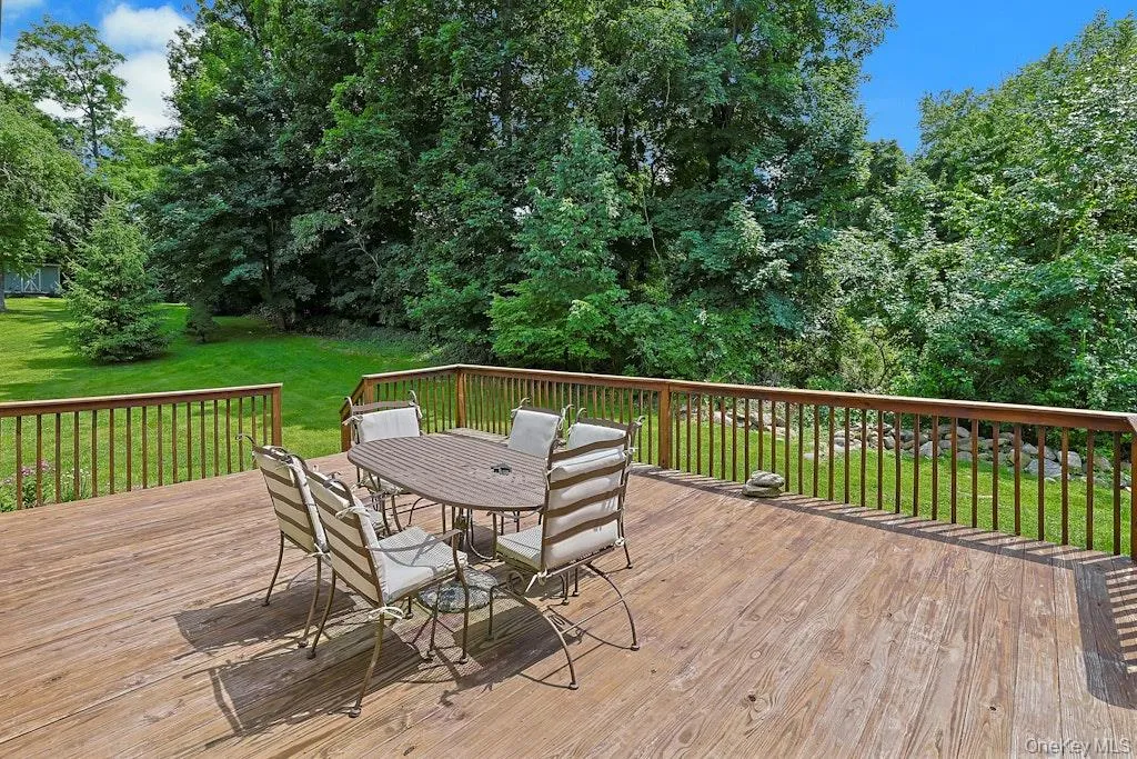 8 Duers Court, Ossining, NY, 3 Bedrooms Bedrooms, 9 Rooms Rooms,1 BathroomBathrooms,Residential Lease,For Rent,Duers,0,1015488 8 Duers Court, Ossining, NY, 3 Bedrooms Bedrooms, 9 Rooms Rooms,1 BathroomBathrooms,Residential Lease,For Rent,Duers,0,1015488