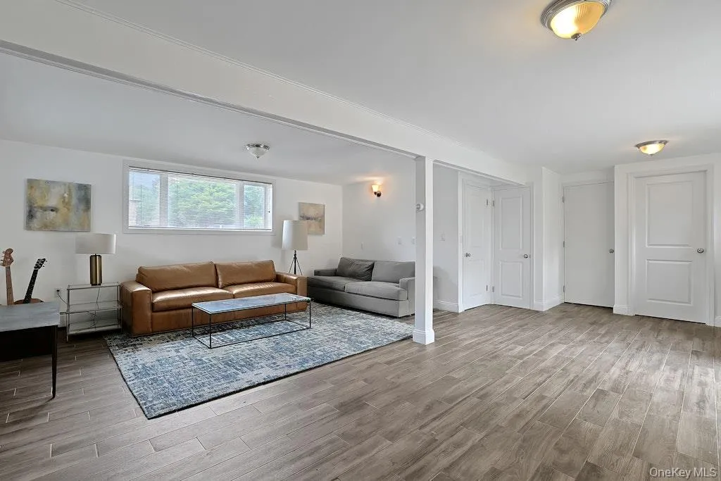 8 Duers Court, Ossining, NY, 3 Bedrooms Bedrooms, 9 Rooms Rooms,1 BathroomBathrooms,Residential Lease,For Rent,Duers,0,1015488 8 Duers Court, Ossining, NY, 3 Bedrooms Bedrooms, 9 Rooms Rooms,1 BathroomBathrooms,Residential Lease,For Rent,Duers,0,1015488