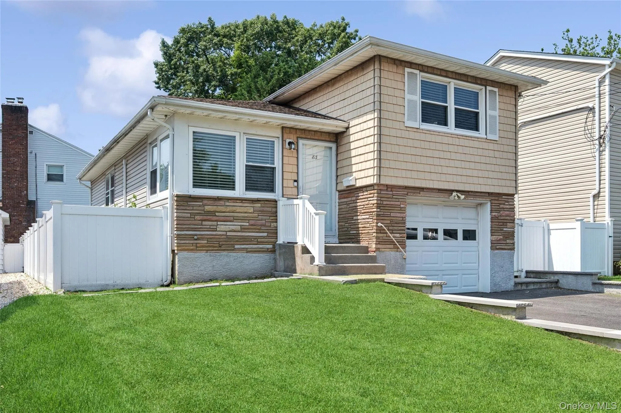 83 Scarcliffe Drive, Hempstead, NY, 3 Bedrooms Bedrooms, 7 Rooms Rooms,1 BathroomBathrooms,Residential,For Rent,Scarcliffe,0,1015489 83 Scarcliffe Drive, Hempstead, NY, 3 Bedrooms Bedrooms, 7 Rooms Rooms,1 BathroomBathrooms,Residential,For Rent,Scarcliffe,0,1015489