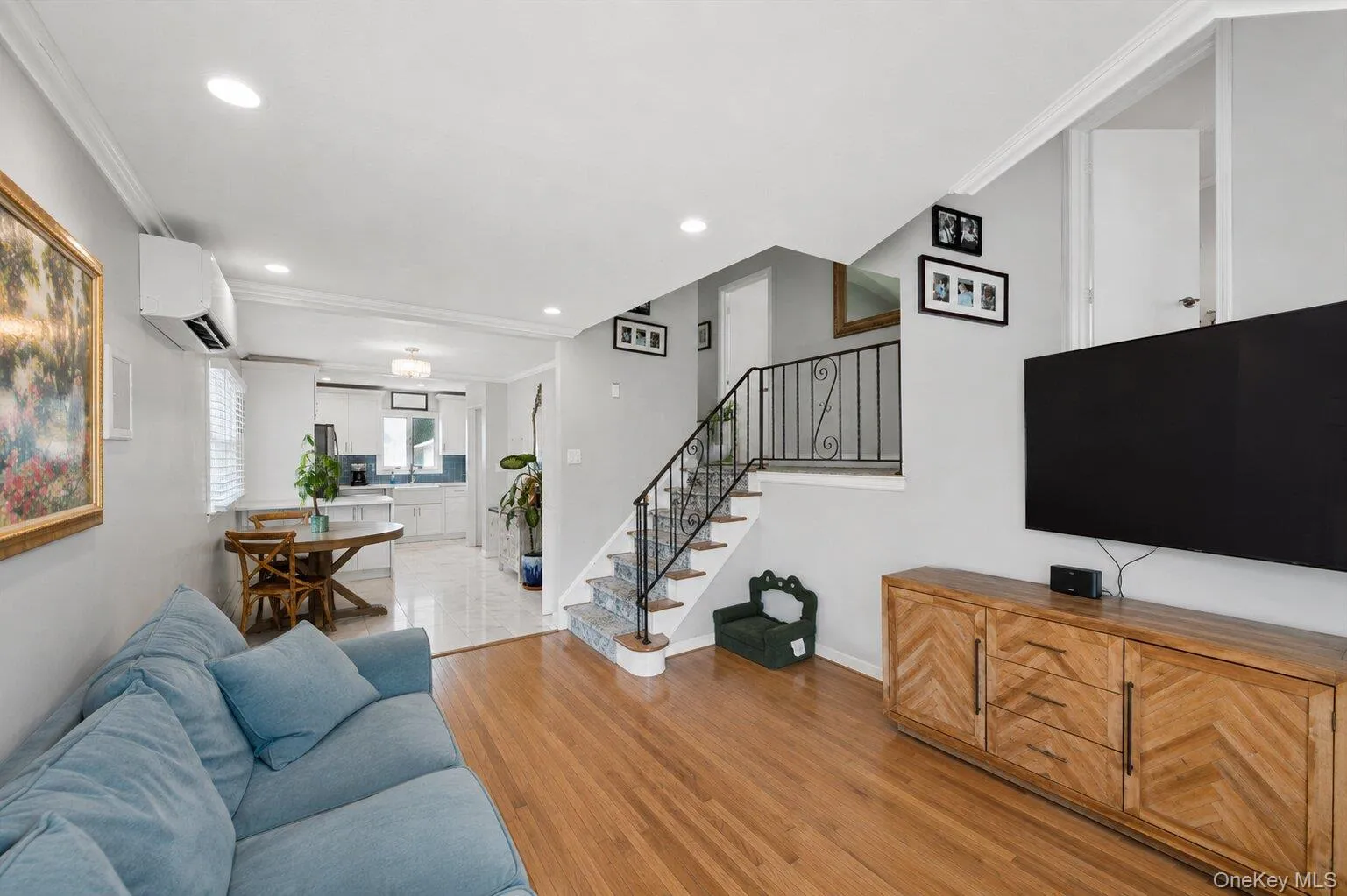 83 Scarcliffe Drive, Hempstead, NY, 3 Bedrooms Bedrooms, 7 Rooms Rooms,1 BathroomBathrooms,Residential,For Rent,Scarcliffe,0,1015489 83 Scarcliffe Drive, Hempstead, NY, 3 Bedrooms Bedrooms, 7 Rooms Rooms,1 BathroomBathrooms,Residential,For Rent,Scarcliffe,0,1015489