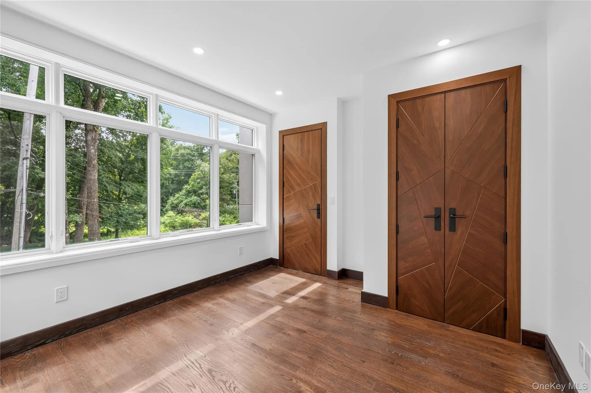 408 Buena Vista Road, Clarkstown, NY, 7 Bedrooms Bedrooms, 14 Rooms Rooms,3 BathroomsBathrooms,Residential,For Rent,Buena Vista,0,1015494 408 Buena Vista Road, Clarkstown, NY, 7 Bedrooms Bedrooms, 14 Rooms Rooms,3 BathroomsBathrooms,Residential,For Rent,Buena Vista,0,1015494