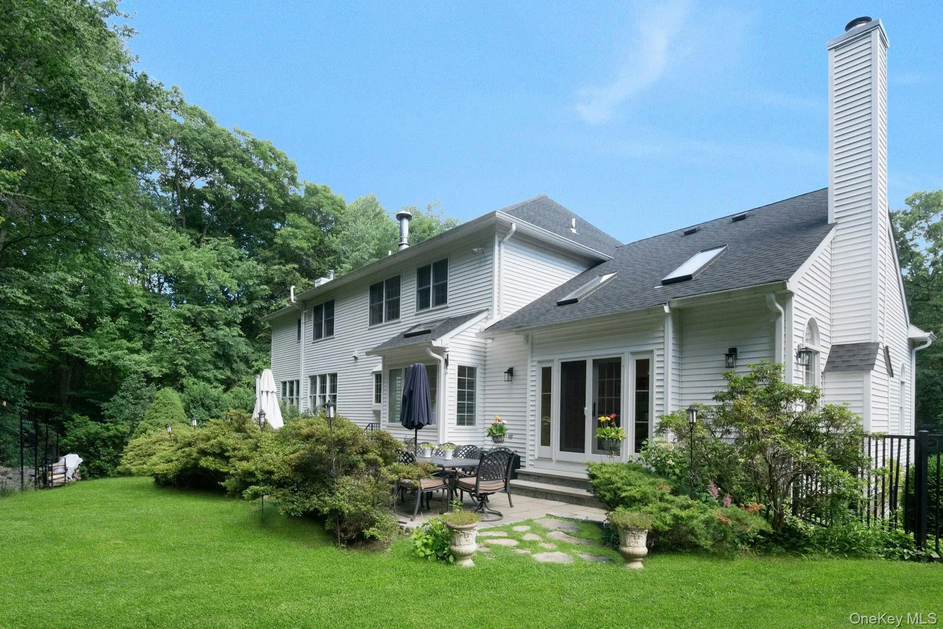 32 Split Rock Road, Lewisboro, NY, 5 Bedrooms Bedrooms, 11 Rooms Rooms,3 BathroomsBathrooms,Residential,For Rent,Split Rock,0,KEY1015499 32 Split Rock Road, Lewisboro, NY, 5 Bedrooms Bedrooms, 11 Rooms Rooms,3 BathroomsBathrooms,Residential,For Rent,Split Rock,0,KEY1015499