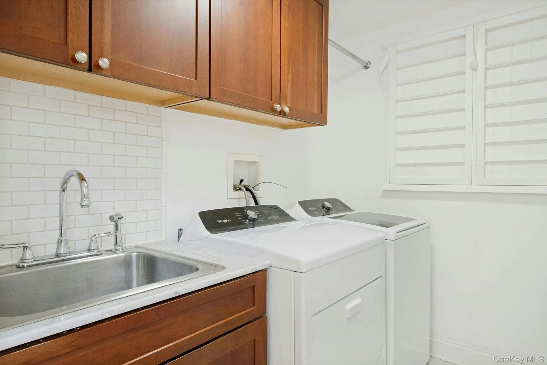 32 Split Rock Road, Lewisboro, NY, 5 Bedrooms Bedrooms, 11 Rooms Rooms,3 BathroomsBathrooms,Residential,For Rent,Split Rock,0,KEY1015499 32 Split Rock Road, Lewisboro, NY, 5 Bedrooms Bedrooms, 11 Rooms Rooms,3 BathroomsBathrooms,Residential,For Rent,Split Rock,0,KEY1015499
