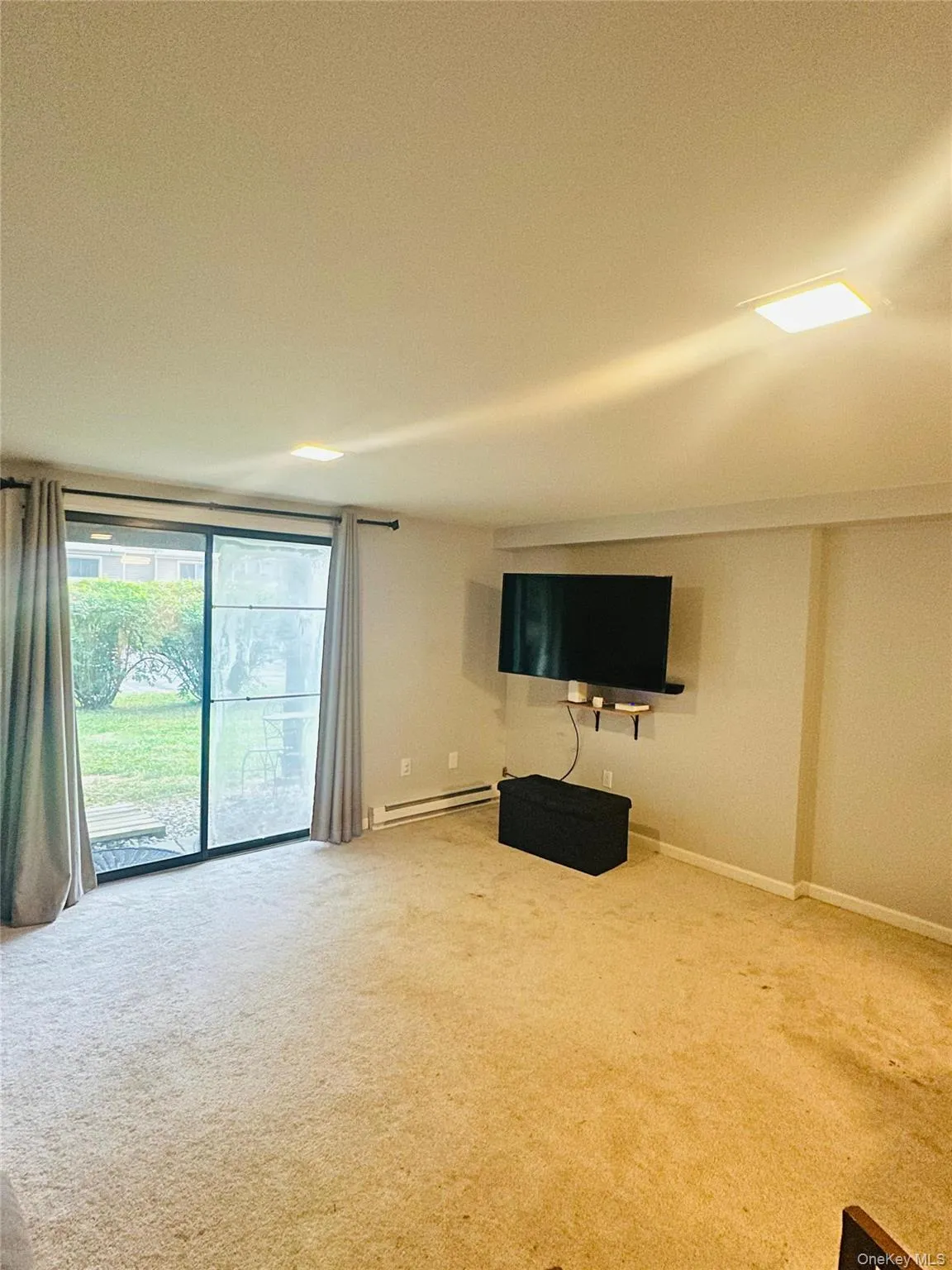 1901 Village Drive, Southeast, NY, 2 Bedrooms Bedrooms, 6 Rooms Rooms,2 BathroomsBathrooms,Residential Lease,For Rent,Village,0,1015500 1901 Village Drive, Southeast, NY, 2 Bedrooms Bedrooms, 6 Rooms Rooms,2 BathroomsBathrooms,Residential Lease,For Rent,Village,0,1015500