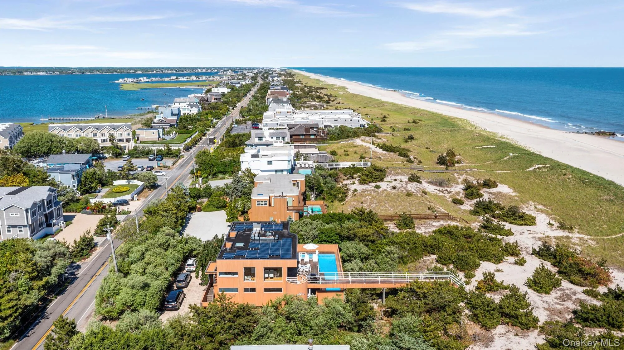 559 Dune Road, Southampton, NY, 4 Bedrooms Bedrooms, 8 Rooms Rooms,3 BathroomsBathrooms,Residential,For Rent,Dune,0,1015502 559 Dune Road, Southampton, NY, 4 Bedrooms Bedrooms, 8 Rooms Rooms,3 BathroomsBathrooms,Residential,For Rent,Dune,0,1015502