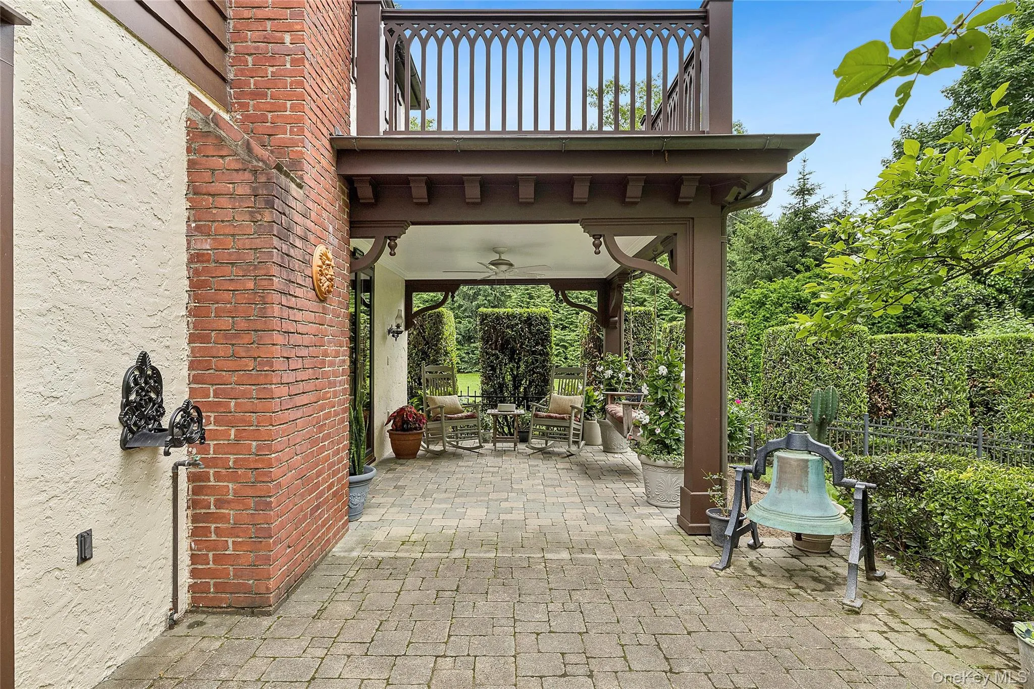 84 Luquer Road, North Hempstead, NY, 5 Bedrooms Bedrooms, 10 Rooms Rooms,3 BathroomsBathrooms,Residential,For Rent,Luquer,0,1015503 84 Luquer Road, North Hempstead, NY, 5 Bedrooms Bedrooms, 10 Rooms Rooms,3 BathroomsBathrooms,Residential,For Rent,Luquer,0,1015503