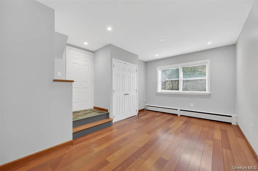155 Roselawn Road, Woodbury, NY, 6 Bedrooms Bedrooms, 11 Rooms Rooms,4 BathroomsBathrooms,Residential Lease,For Rent,Roselawn,0,1015510 155 Roselawn Road, Woodbury, NY, 6 Bedrooms Bedrooms, 11 Rooms Rooms,4 BathroomsBathrooms,Residential Lease,For Rent,Roselawn,0,1015510
