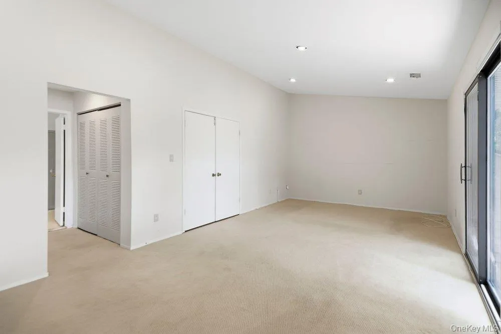 97 Northgate Circle, Huntington, NY, 3 Bedrooms Bedrooms, 6 Rooms Rooms,3 BathroomsBathrooms,Residential,For Rent,Northgate,0,KEY1015512 97 Northgate Circle, Huntington, NY, 3 Bedrooms Bedrooms, 6 Rooms Rooms,3 BathroomsBathrooms,Residential,For Rent,Northgate,0,KEY1015512