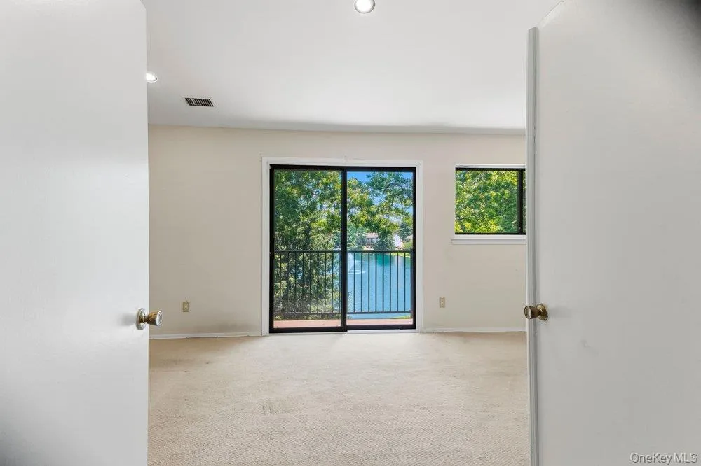 97 Northgate Circle, Huntington, NY, 3 Bedrooms Bedrooms, 6 Rooms Rooms,3 BathroomsBathrooms,Residential,For Rent,Northgate,0,KEY1015512 97 Northgate Circle, Huntington, NY, 3 Bedrooms Bedrooms, 6 Rooms Rooms,3 BathroomsBathrooms,Residential,For Rent,Northgate,0,KEY1015512