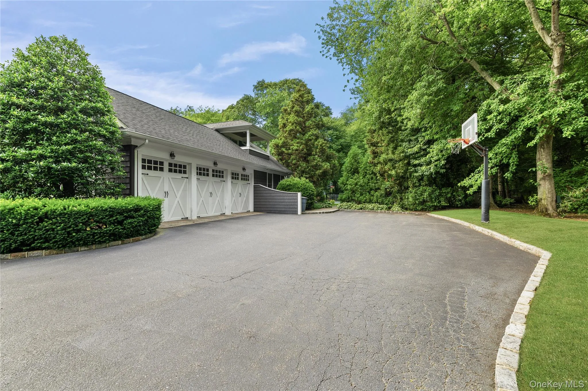 40 Coves Run, Oyster Bay, NY, 5 Bedrooms Bedrooms, 12 Rooms Rooms,4 BathroomsBathrooms,Residential,For Rent,Coves,0,1015516 40 Coves Run, Oyster Bay, NY, 5 Bedrooms Bedrooms, 12 Rooms Rooms,4 BathroomsBathrooms,Residential,For Rent,Coves,0,1015516
