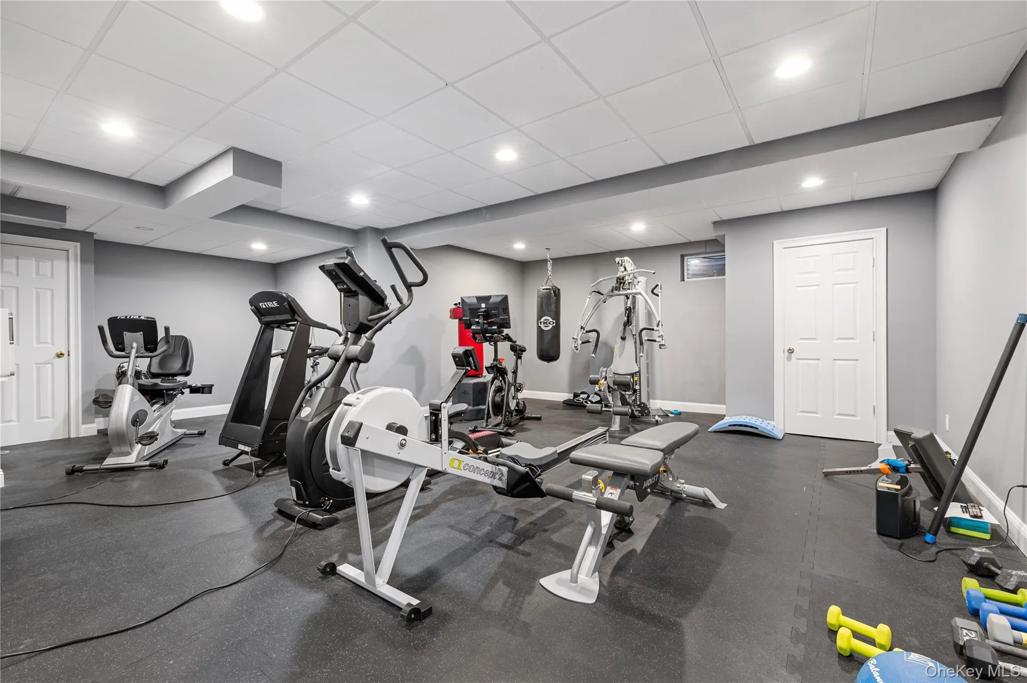 40 Coves Run, Oyster Bay, NY, 5 Bedrooms Bedrooms, 12 Rooms Rooms,4 BathroomsBathrooms,Residential,For Rent,Coves,0,1015516 40 Coves Run, Oyster Bay, NY, 5 Bedrooms Bedrooms, 12 Rooms Rooms,4 BathroomsBathrooms,Residential,For Rent,Coves,0,1015516