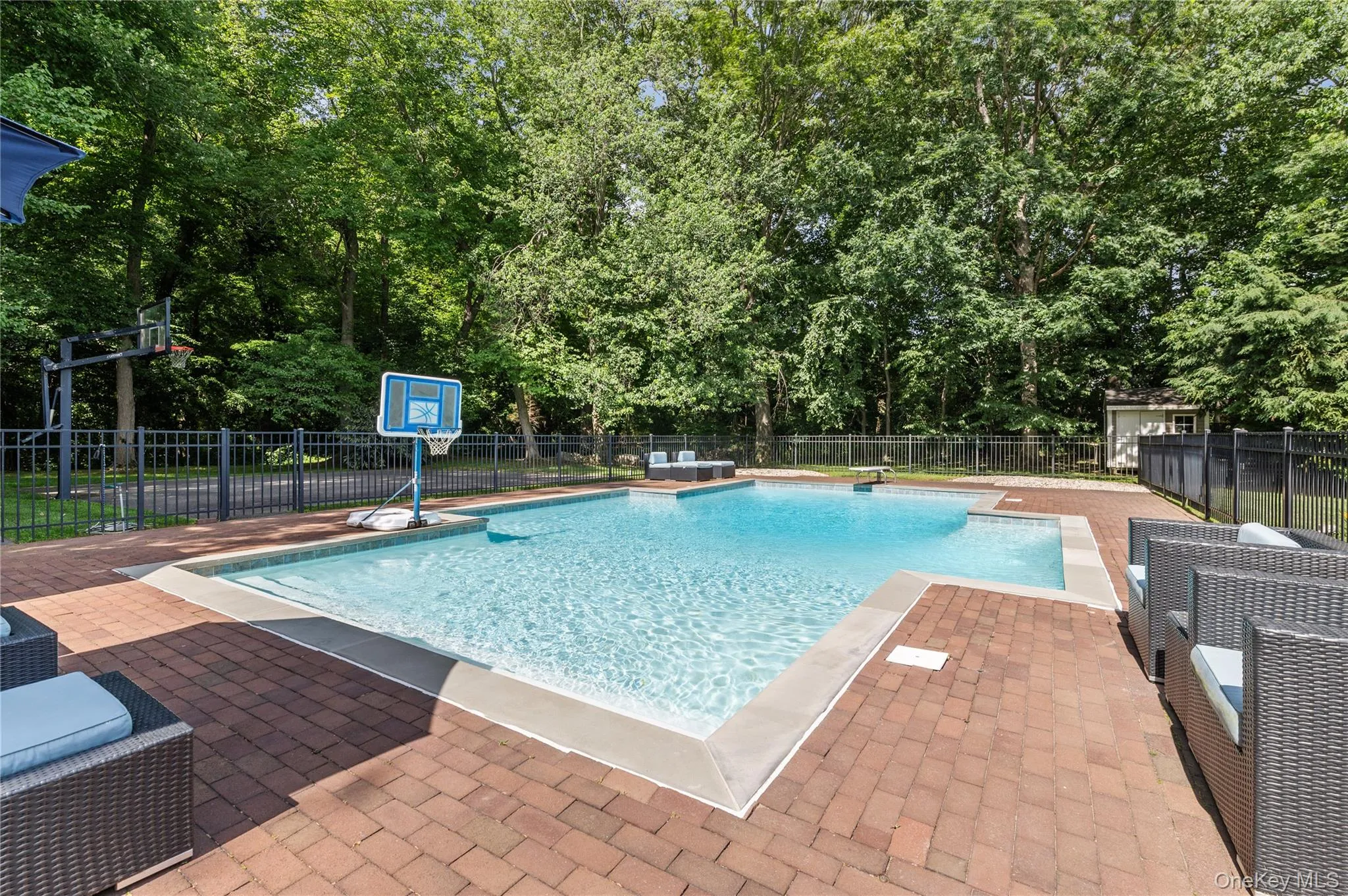 40 Coves Run, Oyster Bay, NY, 5 Bedrooms Bedrooms, 12 Rooms Rooms,4 BathroomsBathrooms,Residential,For Rent,Coves,0,1015516 40 Coves Run, Oyster Bay, NY, 5 Bedrooms Bedrooms, 12 Rooms Rooms,4 BathroomsBathrooms,Residential,For Rent,Coves,0,1015516