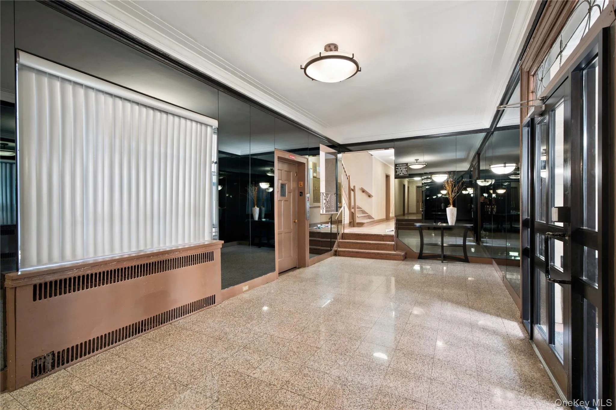 65-74 Saunders Street, New York, NY, 3 Rooms Rooms,1 BathroomBathrooms,Residential,For Rent,Saunders,0,1015521 65-74 Saunders Street, New York, NY, 3 Rooms Rooms,1 BathroomBathrooms,Residential,For Rent,Saunders,0,1015521