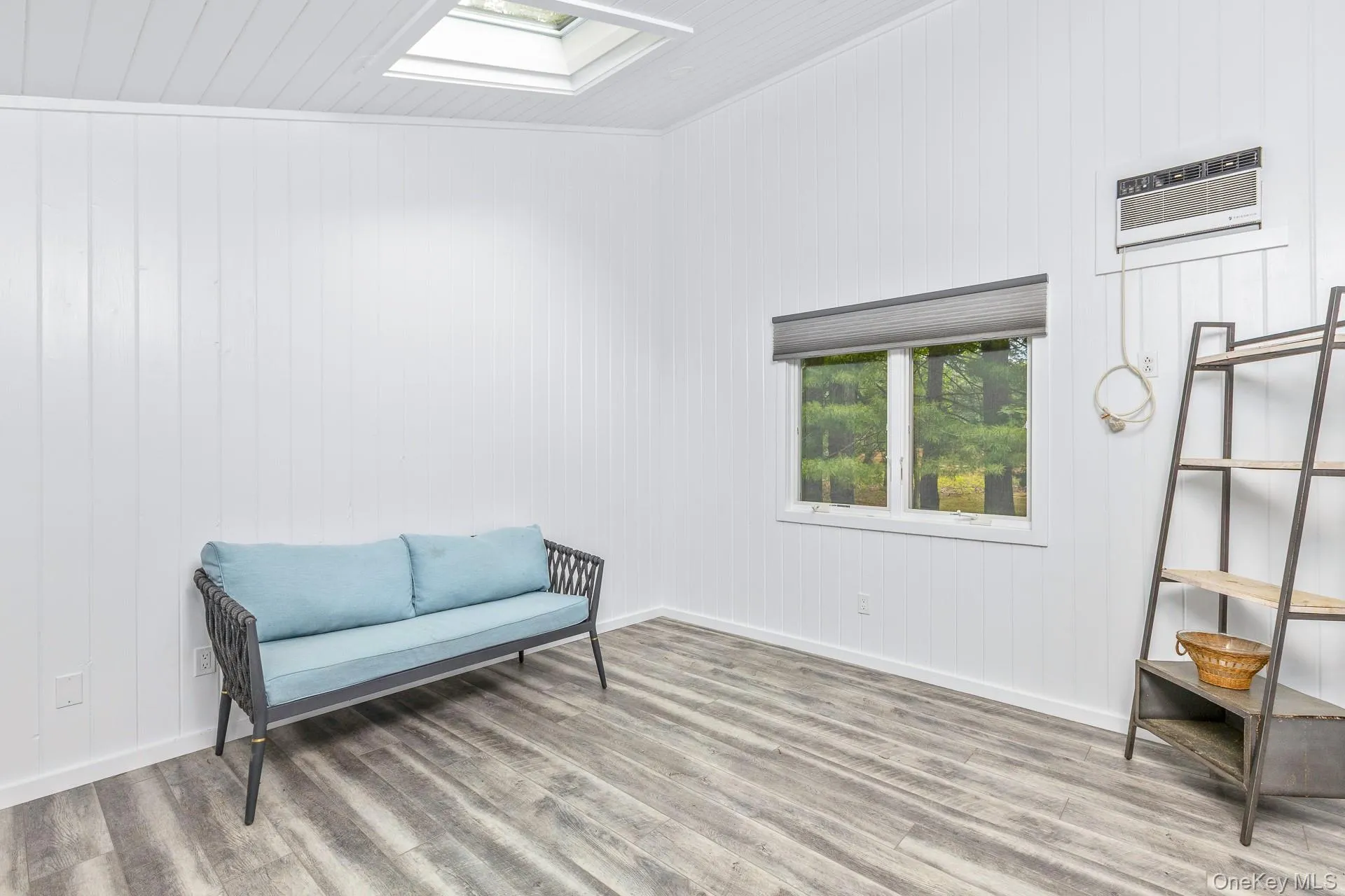 2 Strathmore Court, Southampton, NY, 3 Bedrooms Bedrooms, 8 Rooms Rooms,4 BathroomsBathrooms,Residential,For Rent,Strathmore,0,KEY1015525 2 Strathmore Court, Southampton, NY, 3 Bedrooms Bedrooms, 8 Rooms Rooms,4 BathroomsBathrooms,Residential,For Rent,Strathmore,0,KEY1015525