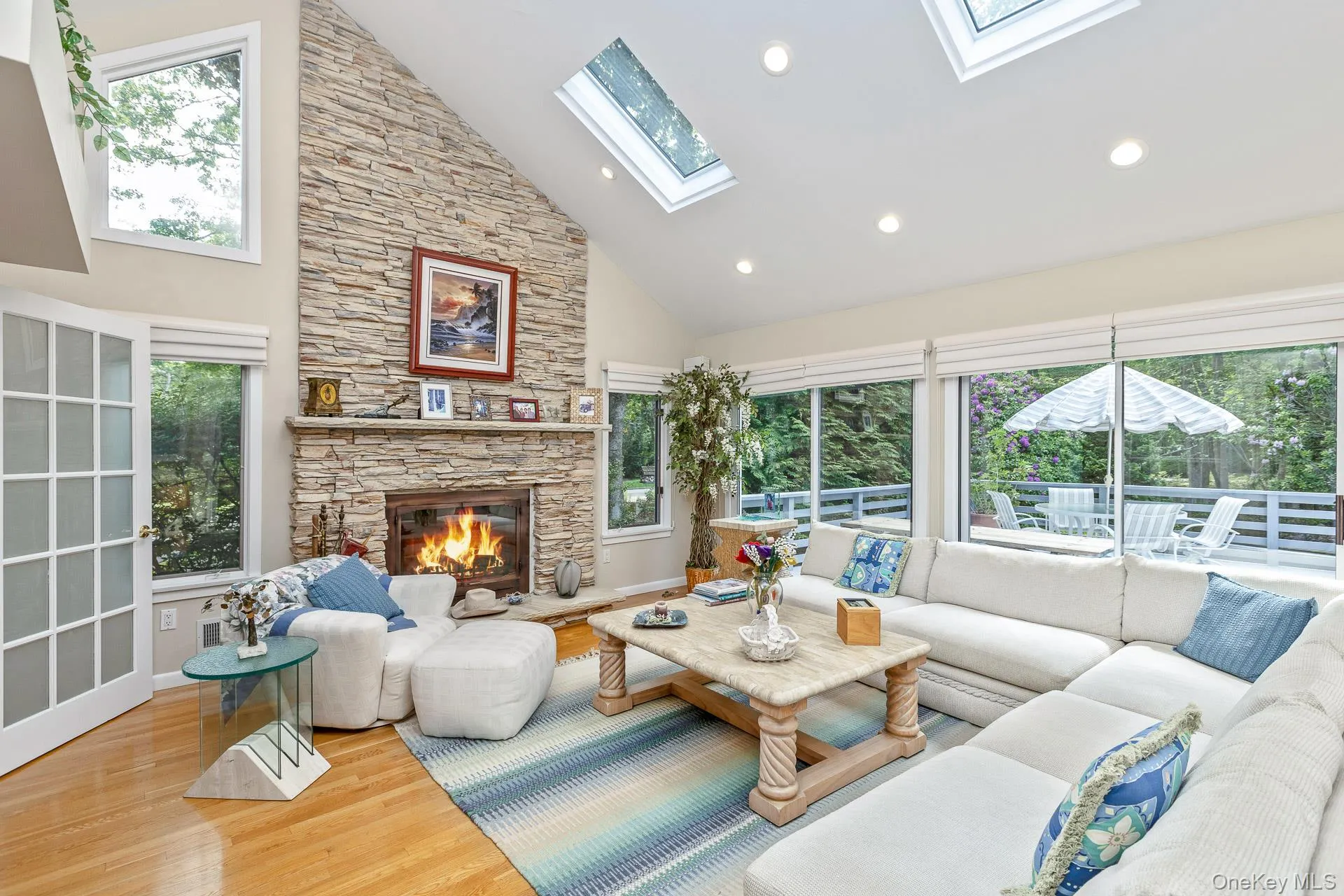 2 Strathmore Court, Southampton, NY, 3 Bedrooms Bedrooms, 8 Rooms Rooms,4 BathroomsBathrooms,Residential,For Rent,Strathmore,0,1015525 2 Strathmore Court, Southampton, NY, 3 Bedrooms Bedrooms, 8 Rooms Rooms,4 BathroomsBathrooms,Residential,For Rent,Strathmore,0,1015525