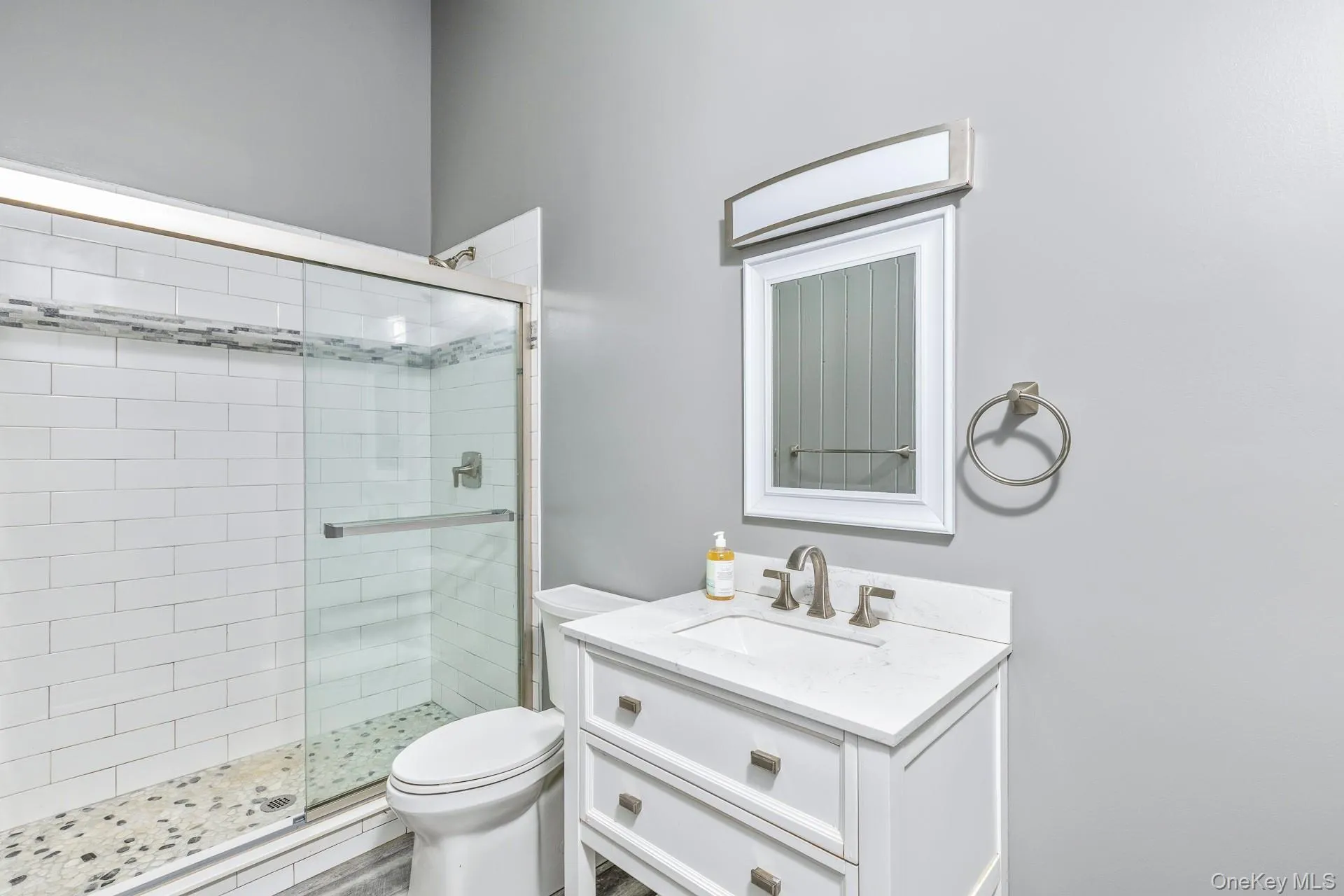 2 Strathmore Court, Southampton, NY, 3 Bedrooms Bedrooms, 8 Rooms Rooms,4 BathroomsBathrooms,Residential,For Rent,Strathmore,0,1015525 2 Strathmore Court, Southampton, NY, 3 Bedrooms Bedrooms, 8 Rooms Rooms,4 BathroomsBathrooms,Residential,For Rent,Strathmore,0,1015525