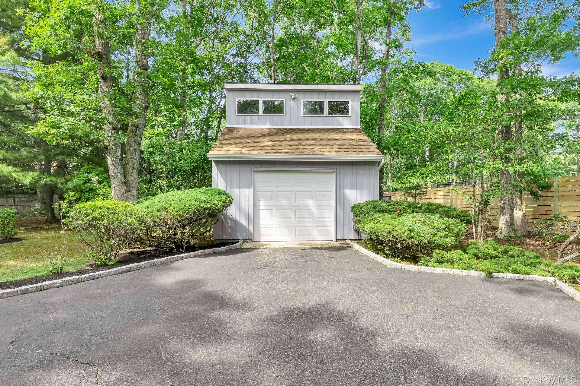 2 Strathmore Court, Southampton, NY, 3 Bedrooms Bedrooms, 8 Rooms Rooms,4 BathroomsBathrooms,Residential,For Rent,Strathmore,0,KEY1015525 2 Strathmore Court, Southampton, NY, 3 Bedrooms Bedrooms, 8 Rooms Rooms,4 BathroomsBathrooms,Residential,For Rent,Strathmore,0,KEY1015525