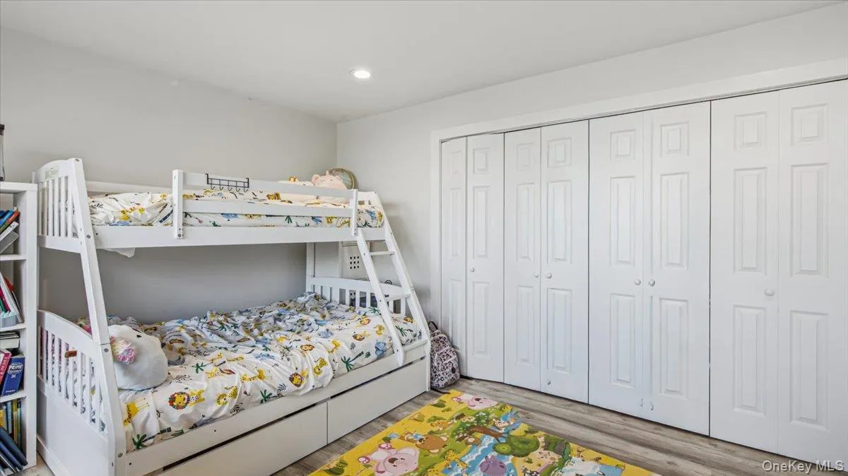 9-15 166th Street, New York, NY, 2 Bedrooms Bedrooms, 5 Rooms Rooms,1 BathroomBathrooms,Residential,For Rent,166th,0,1015530 9-15 166th Street, New York, NY, 2 Bedrooms Bedrooms, 5 Rooms Rooms,1 BathroomBathrooms,Residential,For Rent,166th,0,1015530