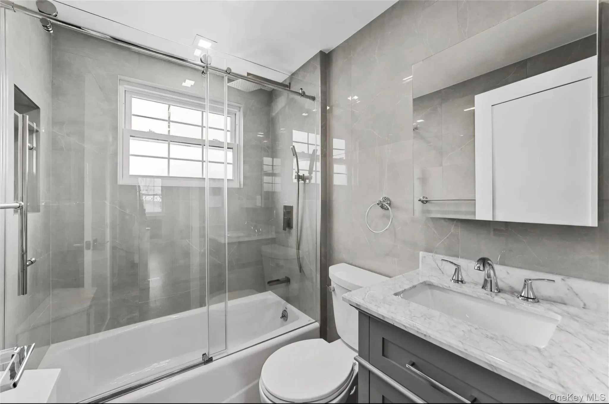 70 Normandy Road, Yonkers, NY, 6 Bedrooms Bedrooms, 9 Rooms Rooms,2 BathroomsBathrooms,Residential Lease,For Rent,Normandy,0,1015533 70 Normandy Road, Yonkers, NY, 6 Bedrooms Bedrooms, 9 Rooms Rooms,2 BathroomsBathrooms,Residential Lease,For Rent,Normandy,0,1015533