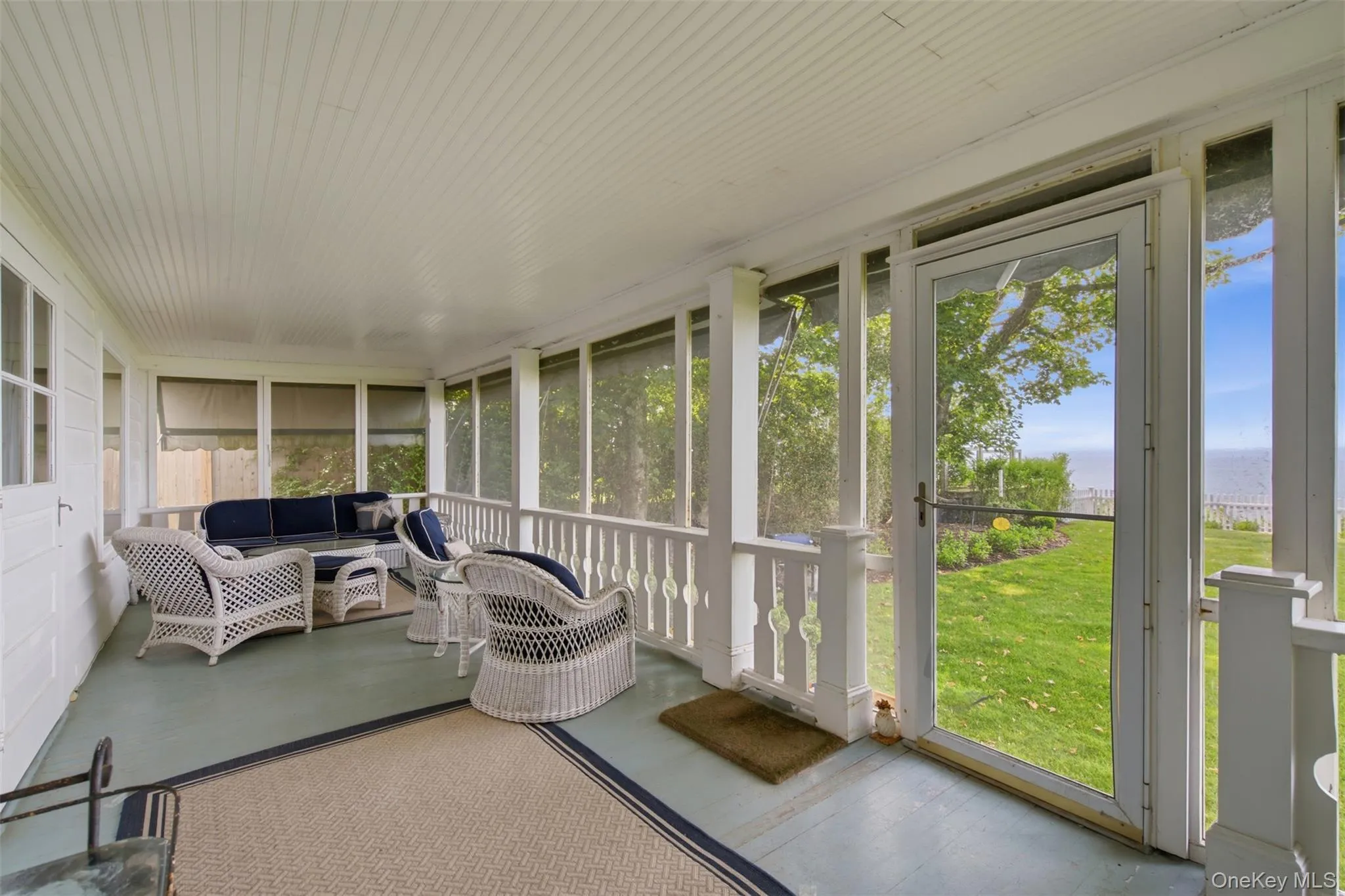 7 Thompson Street, Brookhaven, NY, 5 Bedrooms Bedrooms, 15 Rooms Rooms,3 BathroomsBathrooms,Residential,For Rent,Thompson,0,1015534 7 Thompson Street, Brookhaven, NY, 5 Bedrooms Bedrooms, 15 Rooms Rooms,3 BathroomsBathrooms,Residential,For Rent,Thompson,0,1015534