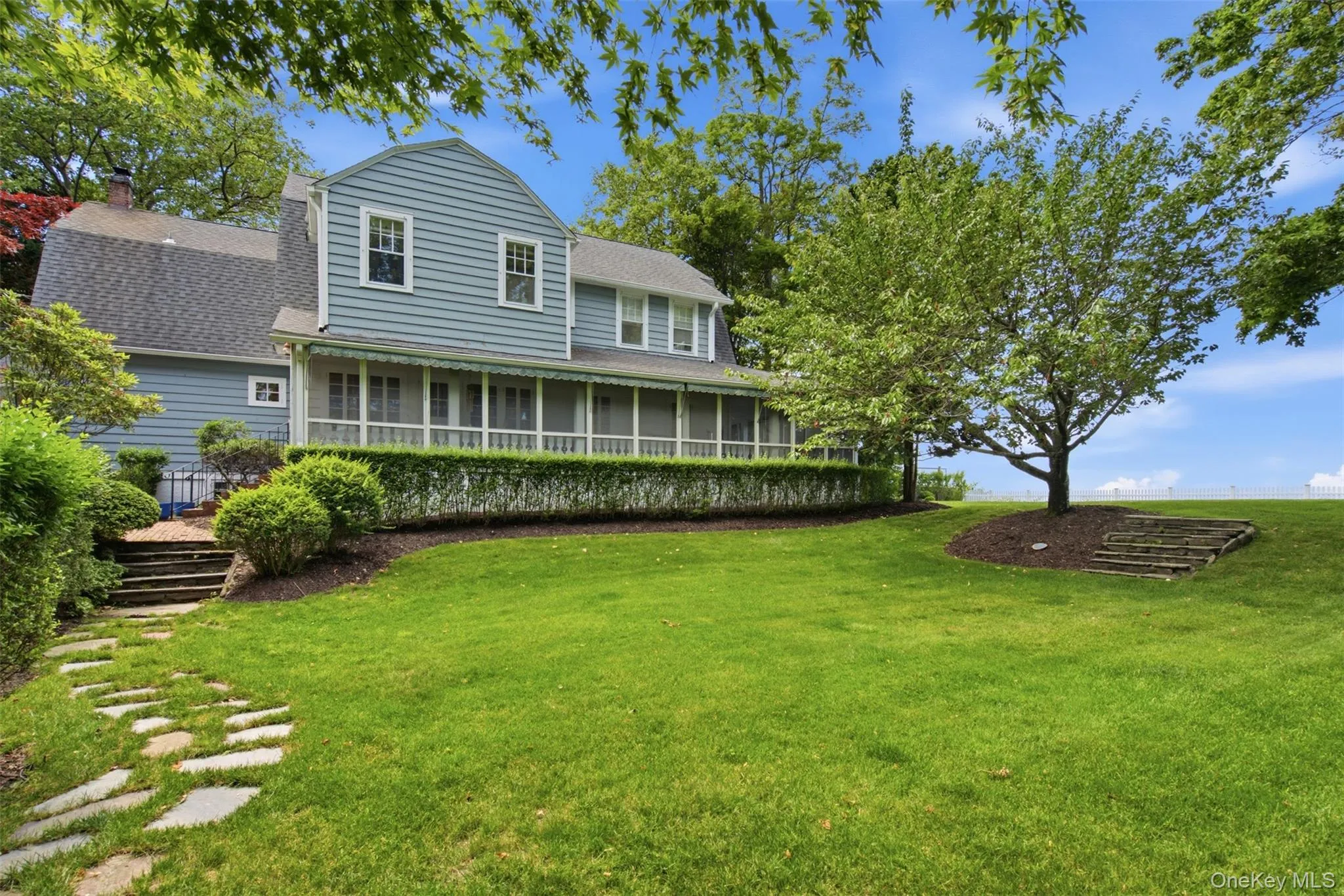 7 Thompson Street, Brookhaven, NY, 5 Bedrooms Bedrooms, 15 Rooms Rooms,3 BathroomsBathrooms,Residential,For Rent,Thompson,0,1015534 7 Thompson Street, Brookhaven, NY, 5 Bedrooms Bedrooms, 15 Rooms Rooms,3 BathroomsBathrooms,Residential,For Rent,Thompson,0,1015534
