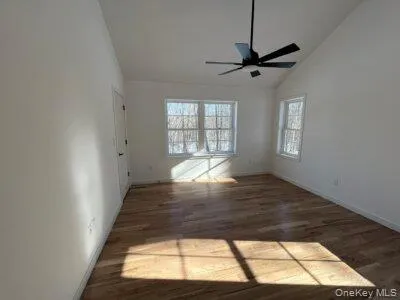 4 James Place, Deerpark, NY, 4 Bedrooms Bedrooms, 8 Rooms Rooms,2 BathroomsBathrooms,Residential,For Rent,James,0,1015536 4 James Place, Deerpark, NY, 4 Bedrooms Bedrooms, 8 Rooms Rooms,2 BathroomsBathrooms,Residential,For Rent,James,0,1015536