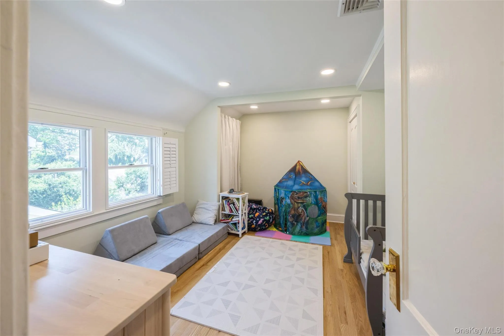 71 Bar Beach Road, North Hempstead, NY, 3 Bedrooms Bedrooms, 8 Rooms Rooms,2 BathroomsBathrooms,Residential,For Rent,Bar Beach,0,1015540 71 Bar Beach Road, North Hempstead, NY, 3 Bedrooms Bedrooms, 8 Rooms Rooms,2 BathroomsBathrooms,Residential,For Rent,Bar Beach,0,1015540