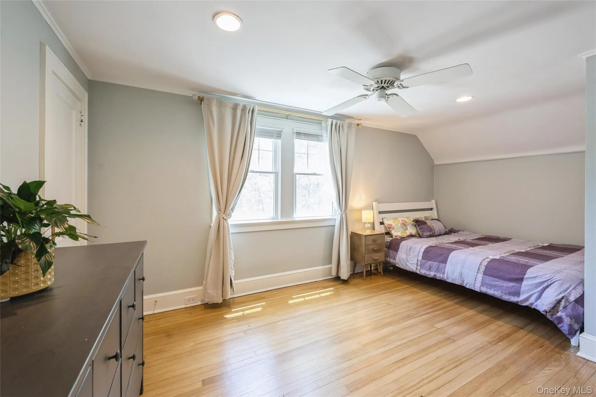 71 Bar Beach Road, North Hempstead, NY, 3 Bedrooms Bedrooms, 8 Rooms Rooms,2 BathroomsBathrooms,Residential,For Rent,Bar Beach,0,1015540 71 Bar Beach Road, North Hempstead, NY, 3 Bedrooms Bedrooms, 8 Rooms Rooms,2 BathroomsBathrooms,Residential,For Rent,Bar Beach,0,1015540
