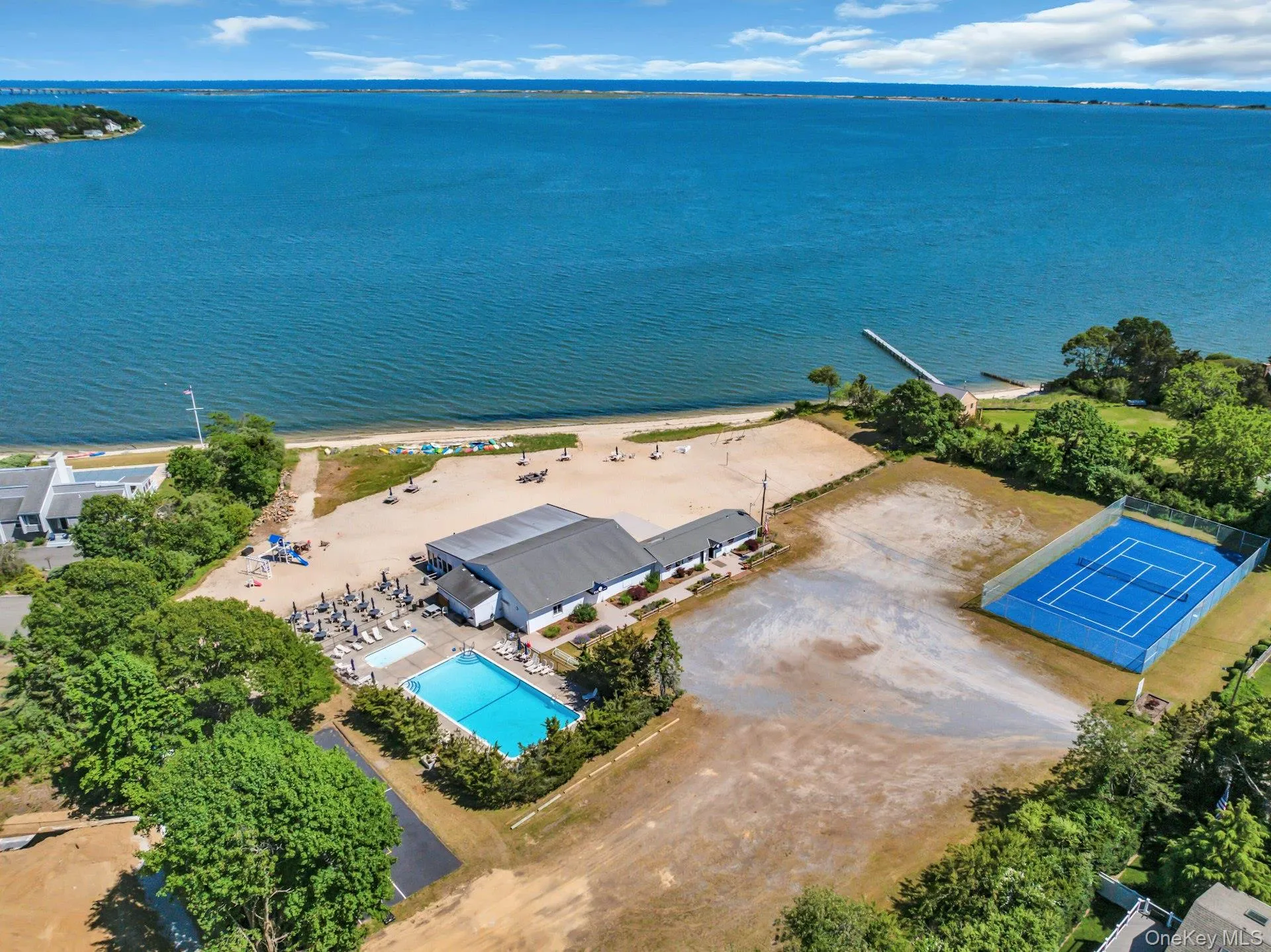 116 Tiana Road, Southampton, NY, 4 Bedrooms Bedrooms, 7 Rooms Rooms,2 BathroomsBathrooms,Residential,For Rent,Tiana,0,KEY1015541 116 Tiana Road, Southampton, NY, 4 Bedrooms Bedrooms, 7 Rooms Rooms,2 BathroomsBathrooms,Residential,For Rent,Tiana,0,KEY1015541