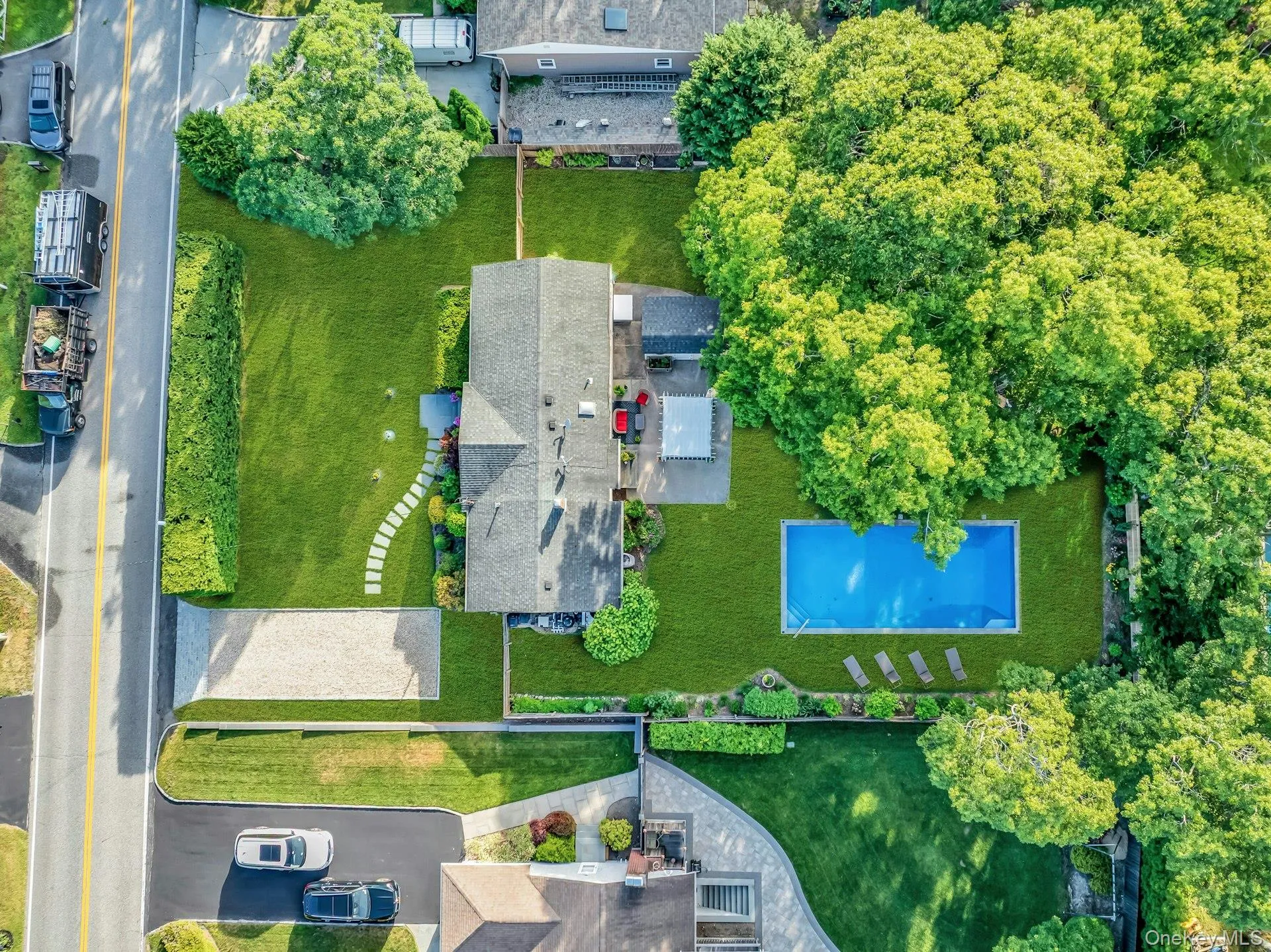 116 Tiana Road, Southampton, NY, 4 Bedrooms Bedrooms, 7 Rooms Rooms,2 BathroomsBathrooms,Residential,For Rent,Tiana,0,1015541 116 Tiana Road, Southampton, NY, 4 Bedrooms Bedrooms, 7 Rooms Rooms,2 BathroomsBathrooms,Residential,For Rent,Tiana,0,1015541
