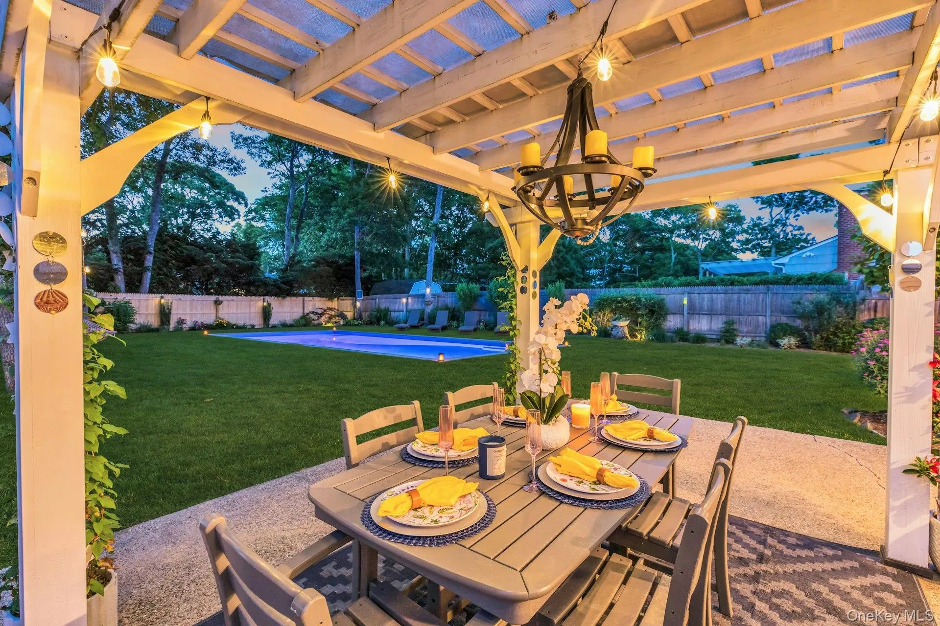 116 Tiana Road, Southampton, NY, 4 Bedrooms Bedrooms, 7 Rooms Rooms,2 BathroomsBathrooms,Residential,For Rent,Tiana,0,KEY1015541 116 Tiana Road, Southampton, NY, 4 Bedrooms Bedrooms, 7 Rooms Rooms,2 BathroomsBathrooms,Residential,For Rent,Tiana,0,KEY1015541