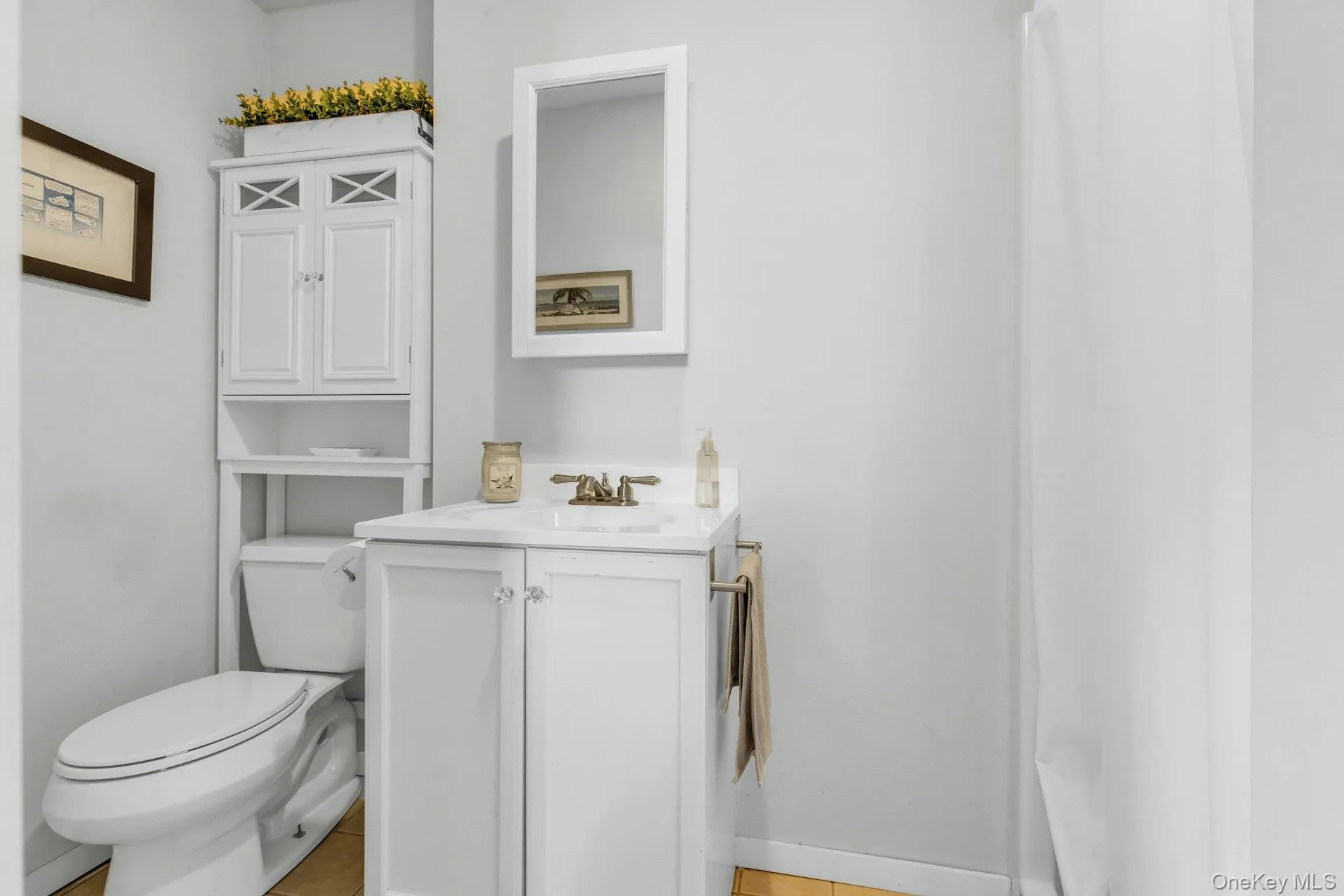 116 Tiana Road, Southampton, NY, 4 Bedrooms Bedrooms, 7 Rooms Rooms,2 BathroomsBathrooms,Residential,For Rent,Tiana,0,1015541 116 Tiana Road, Southampton, NY, 4 Bedrooms Bedrooms, 7 Rooms Rooms,2 BathroomsBathrooms,Residential,For Rent,Tiana,0,1015541