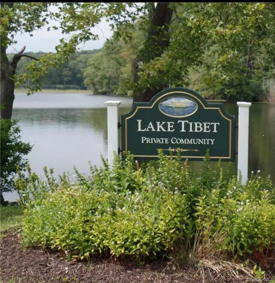 176 Tibet Drive, Kent, NY, 2 Bedrooms Bedrooms, 7 Rooms Rooms,3 BathroomsBathrooms,Residential,For Rent,Tibet,0,1015542 176 Tibet Drive, Kent, NY, 2 Bedrooms Bedrooms, 7 Rooms Rooms,3 BathroomsBathrooms,Residential,For Rent,Tibet,0,1015542