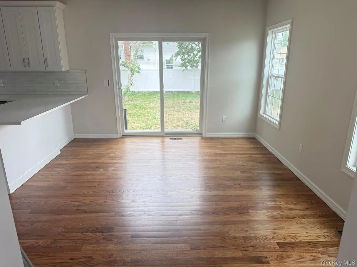 12 Gail Grace Court, Babylon, NY, 4 Bedrooms Bedrooms, 8 Rooms Rooms,2 BathroomsBathrooms,Residential,For Rent,Gail Grace,0,1015543 12 Gail Grace Court, Babylon, NY, 4 Bedrooms Bedrooms, 8 Rooms Rooms,2 BathroomsBathrooms,Residential,For Rent,Gail Grace,0,1015543