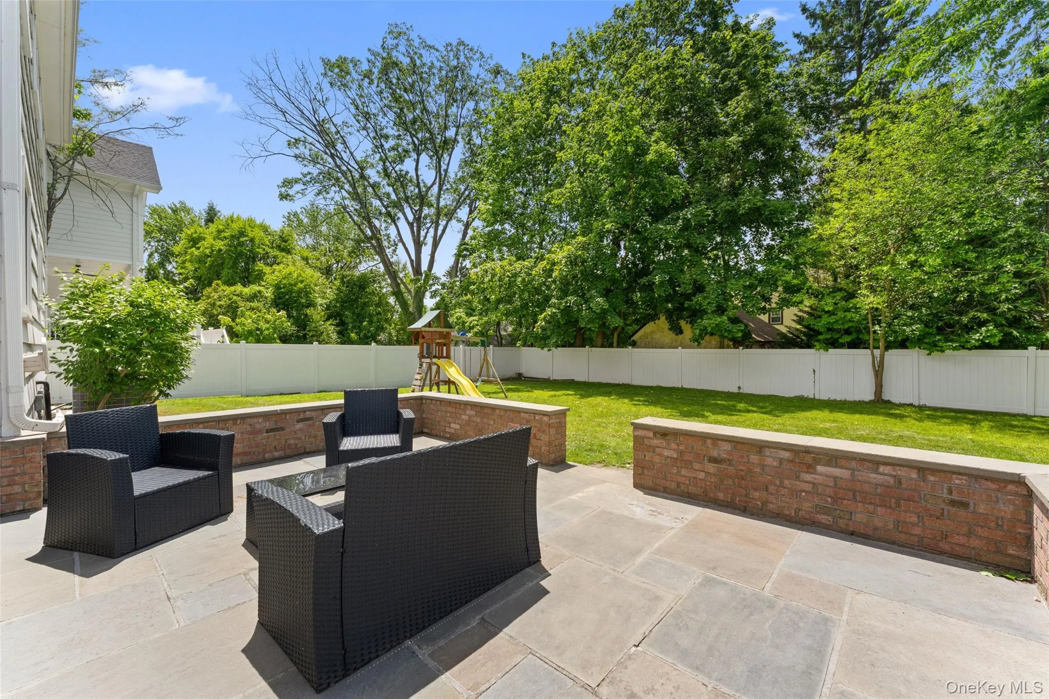 14 Wakefield Road, Scarsdale, NY, 4 Bedrooms Bedrooms, 9 Rooms Rooms,3 BathroomsBathrooms,Residential Lease,For Rent,Wakefield,0,1015544 14 Wakefield Road, Scarsdale, NY, 4 Bedrooms Bedrooms, 9 Rooms Rooms,3 BathroomsBathrooms,Residential Lease,For Rent,Wakefield,0,1015544