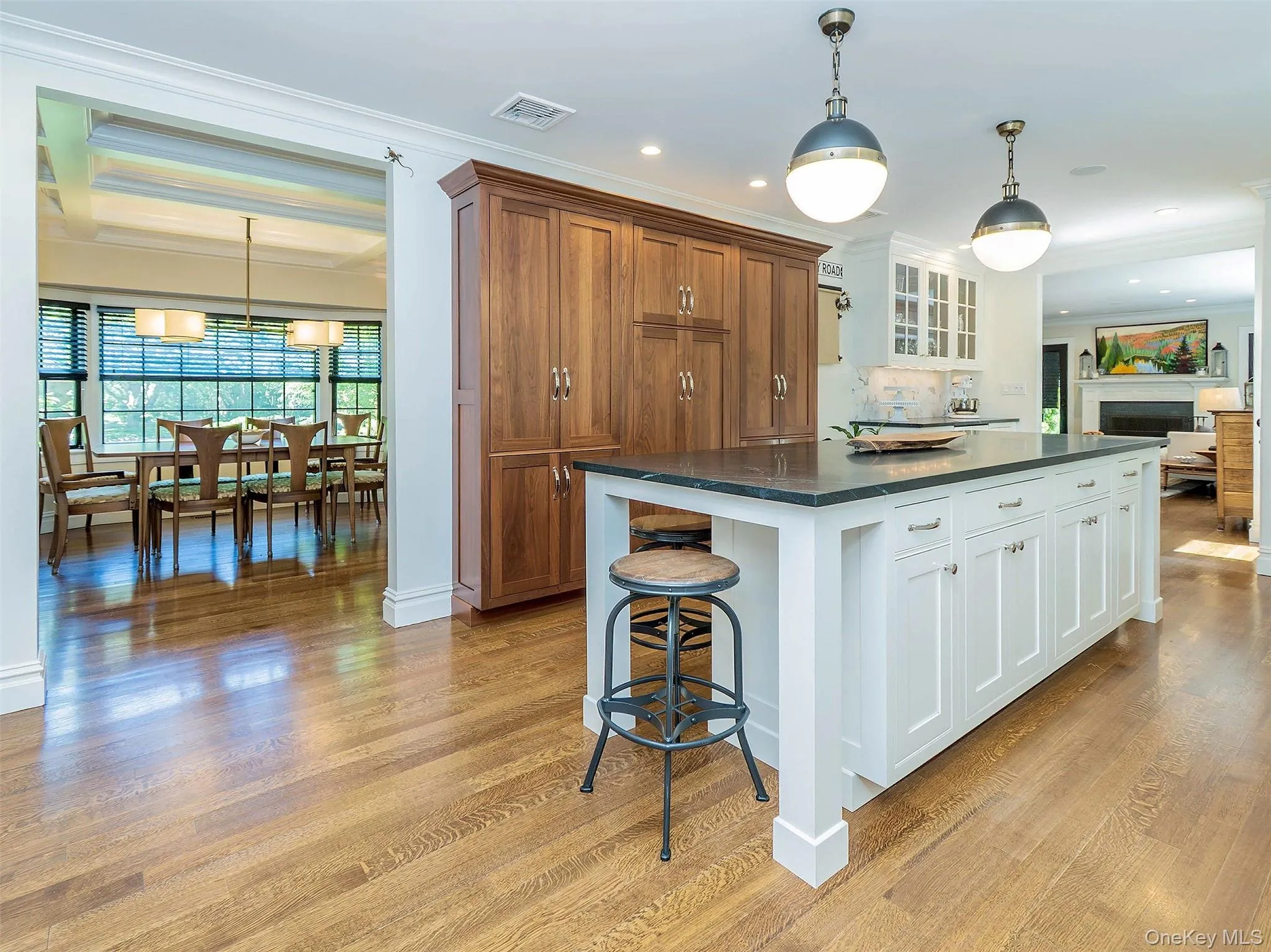 73 Lafayette Avenue, Oyster Bay, NY, 4 Bedrooms Bedrooms, 10 Rooms Rooms,2 BathroomsBathrooms,Residential,For Rent,Lafayette,0,1015549 73 Lafayette Avenue, Oyster Bay, NY, 4 Bedrooms Bedrooms, 10 Rooms Rooms,2 BathroomsBathrooms,Residential,For Rent,Lafayette,0,1015549