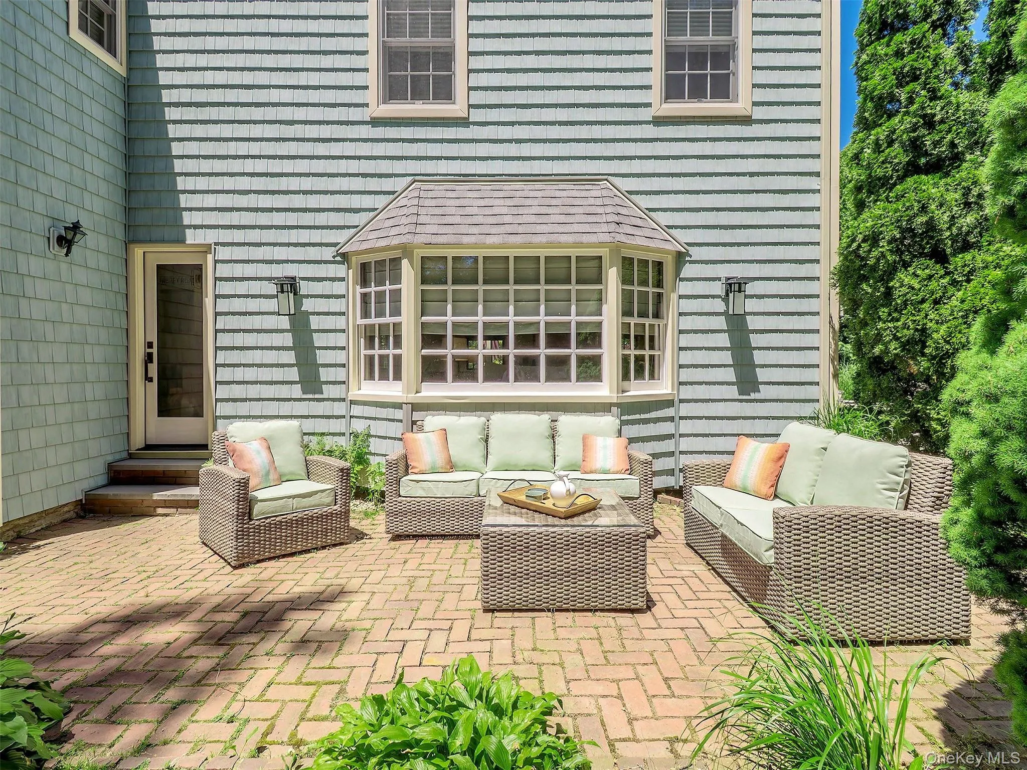 73 Lafayette Avenue, Oyster Bay, NY, 4 Bedrooms Bedrooms, 10 Rooms Rooms,2 BathroomsBathrooms,Residential,For Rent,Lafayette,0,1015549 73 Lafayette Avenue, Oyster Bay, NY, 4 Bedrooms Bedrooms, 10 Rooms Rooms,2 BathroomsBathrooms,Residential,For Rent,Lafayette,0,1015549