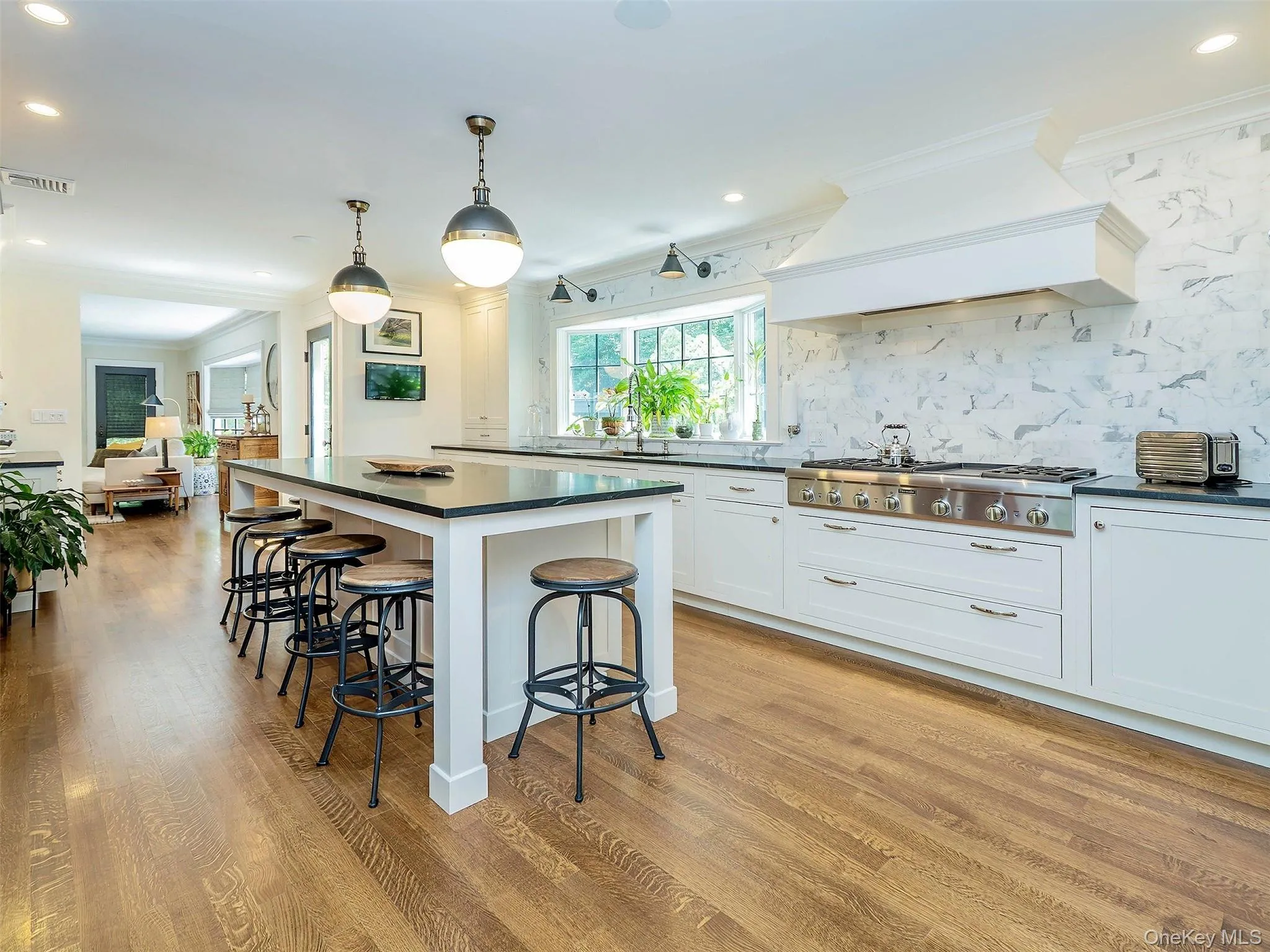 73 Lafayette Avenue, Oyster Bay, NY, 4 Bedrooms Bedrooms, 10 Rooms Rooms,2 BathroomsBathrooms,Residential,For Rent,Lafayette,0,1015549 73 Lafayette Avenue, Oyster Bay, NY, 4 Bedrooms Bedrooms, 10 Rooms Rooms,2 BathroomsBathrooms,Residential,For Rent,Lafayette,0,1015549