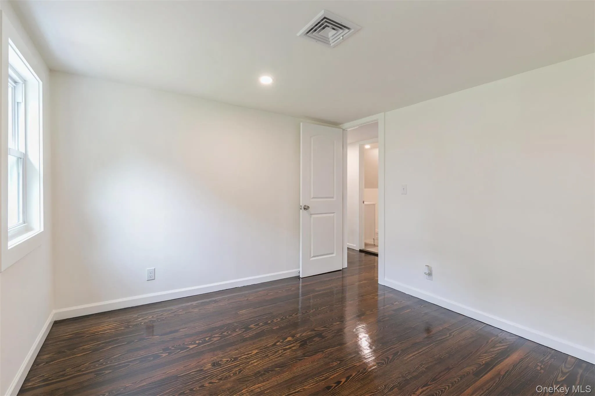 54 Ocean Avenue, Brookhaven, NY, 4 Bedrooms Bedrooms, 8 Rooms Rooms,2 BathroomsBathrooms,Residential,For Rent,Ocean,0,1015550 54 Ocean Avenue, Brookhaven, NY, 4 Bedrooms Bedrooms, 8 Rooms Rooms,2 BathroomsBathrooms,Residential,For Rent,Ocean,0,1015550