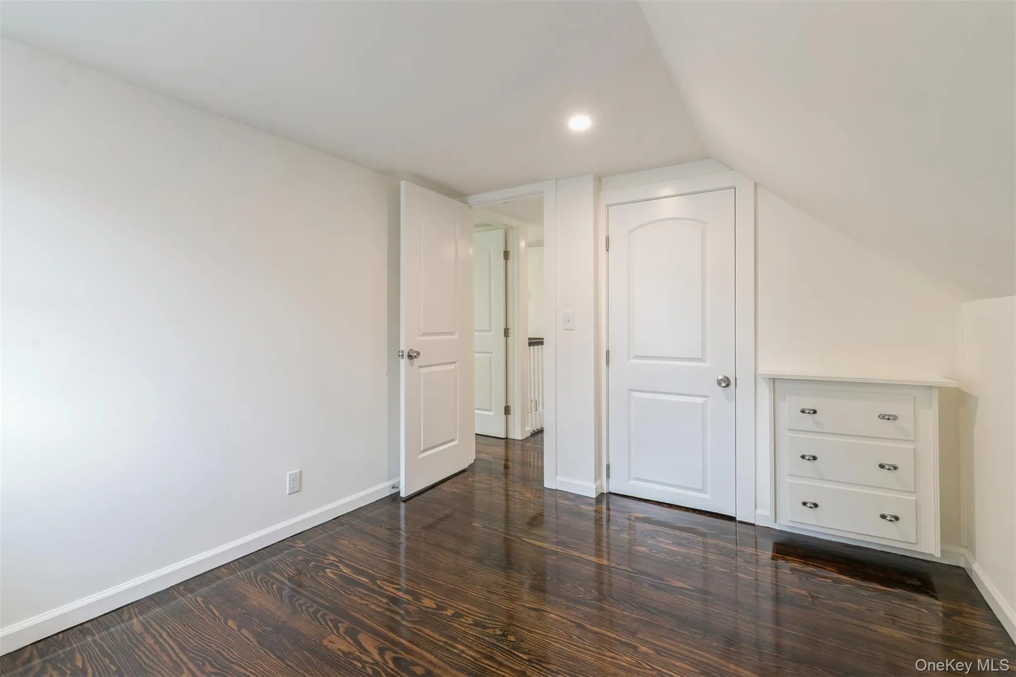 54 Ocean Avenue, Brookhaven, NY, 4 Bedrooms Bedrooms, 8 Rooms Rooms,2 BathroomsBathrooms,Residential,For Rent,Ocean,0,1015550 54 Ocean Avenue, Brookhaven, NY, 4 Bedrooms Bedrooms, 8 Rooms Rooms,2 BathroomsBathrooms,Residential,For Rent,Ocean,0,1015550