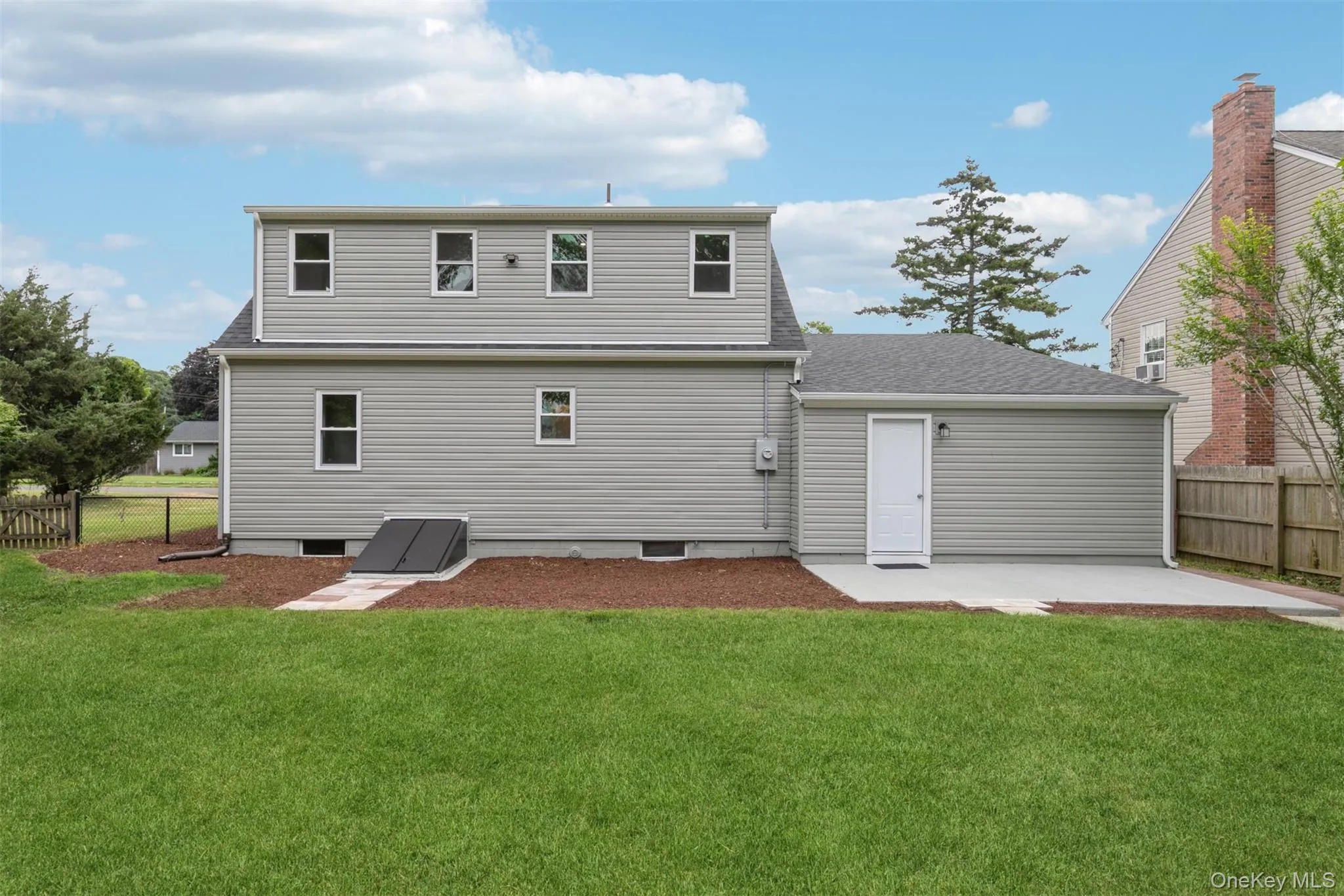 54 Ocean Avenue, Brookhaven, NY, 4 Bedrooms Bedrooms, 8 Rooms Rooms,2 BathroomsBathrooms,Residential,For Rent,Ocean,0,1015550 54 Ocean Avenue, Brookhaven, NY, 4 Bedrooms Bedrooms, 8 Rooms Rooms,2 BathroomsBathrooms,Residential,For Rent,Ocean,0,1015550