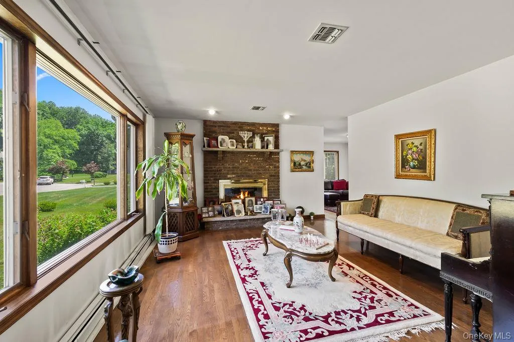 1 Lime Kiln Court, Ramapo, NY, 5 Bedrooms Bedrooms, 11 Rooms Rooms,2 BathroomsBathrooms,Residential,For Rent,Lime Kiln,0,1015553 1 Lime Kiln Court, Ramapo, NY, 5 Bedrooms Bedrooms, 11 Rooms Rooms,2 BathroomsBathrooms,Residential,For Rent,Lime Kiln,0,1015553
