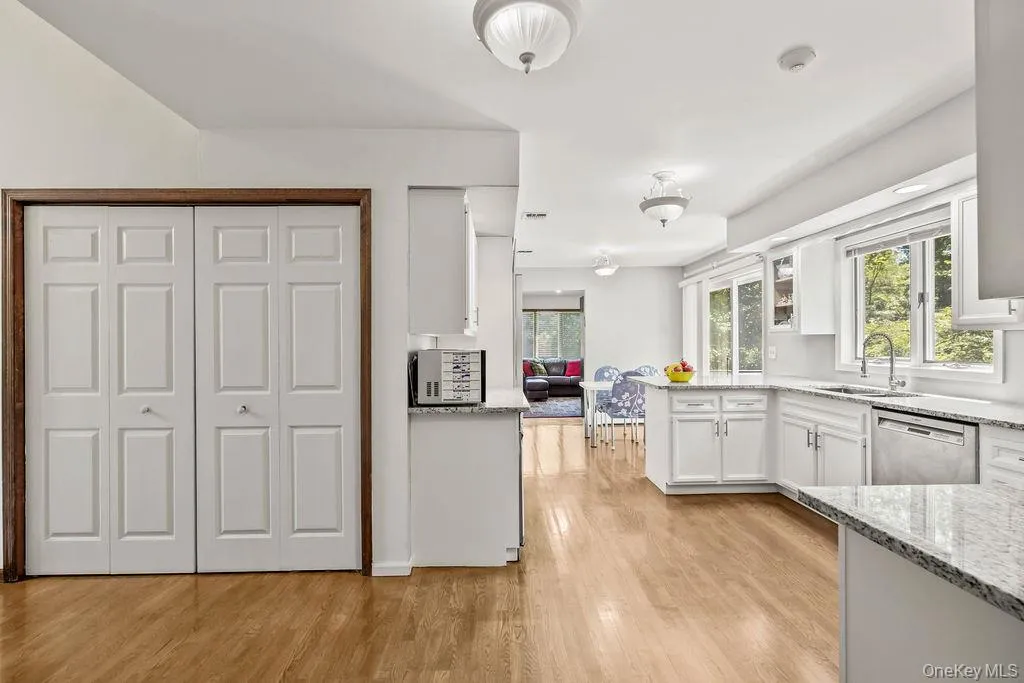 1 Lime Kiln Court, Ramapo, NY, 5 Bedrooms Bedrooms, 11 Rooms Rooms,2 BathroomsBathrooms,Residential,For Rent,Lime Kiln,0,1015553 1 Lime Kiln Court, Ramapo, NY, 5 Bedrooms Bedrooms, 11 Rooms Rooms,2 BathroomsBathrooms,Residential,For Rent,Lime Kiln,0,1015553